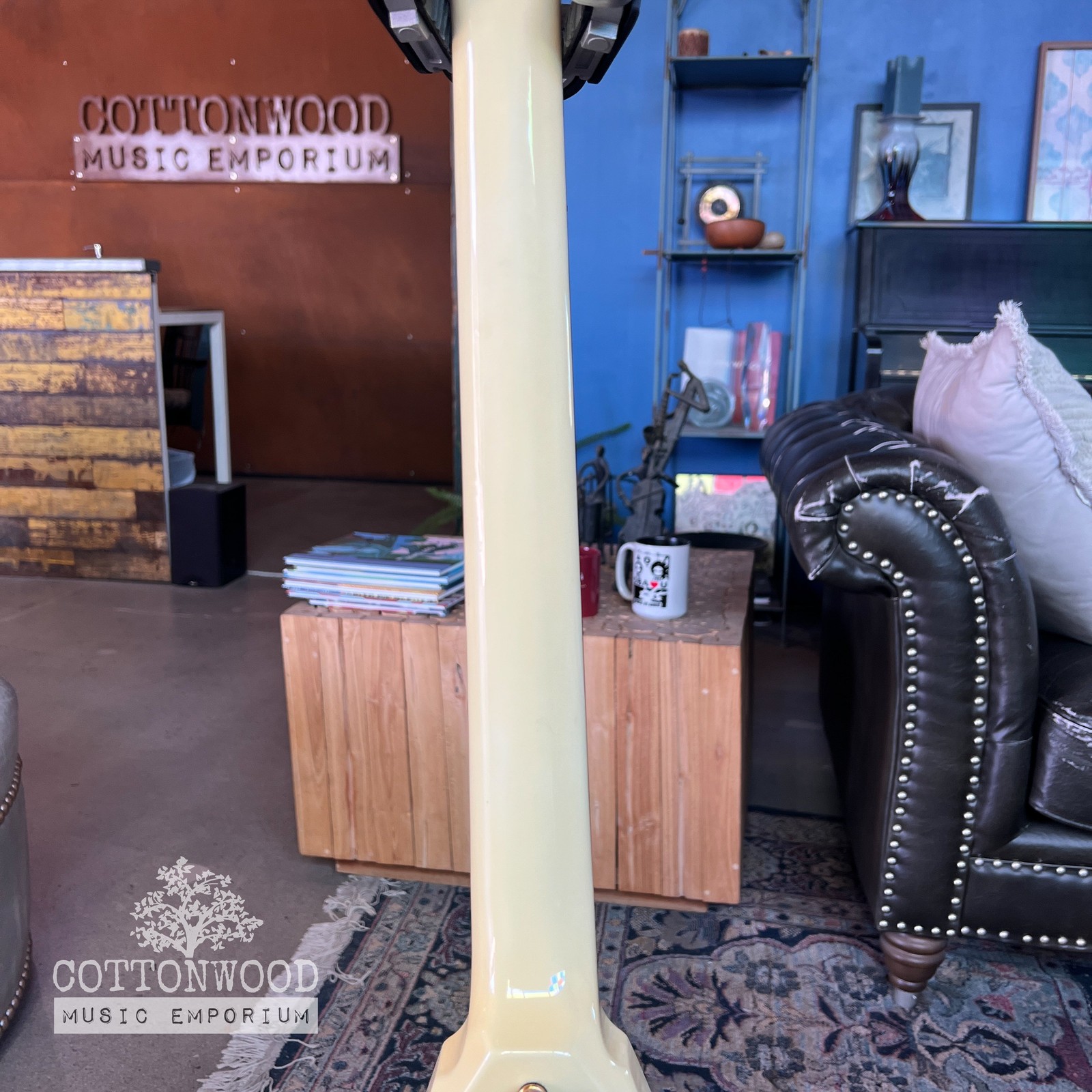 2002 Jackson Pro Series RR5 Randy Rhoads – Ivory (Made in Japan)
