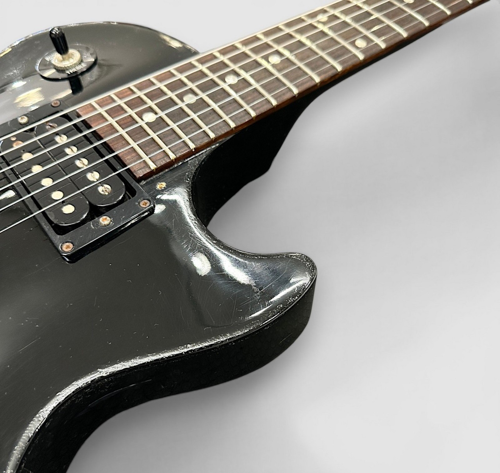 Gibson Les Paul Studio 1999 Used Maple Top Mahogany Back Body Ebony w/Hard Case