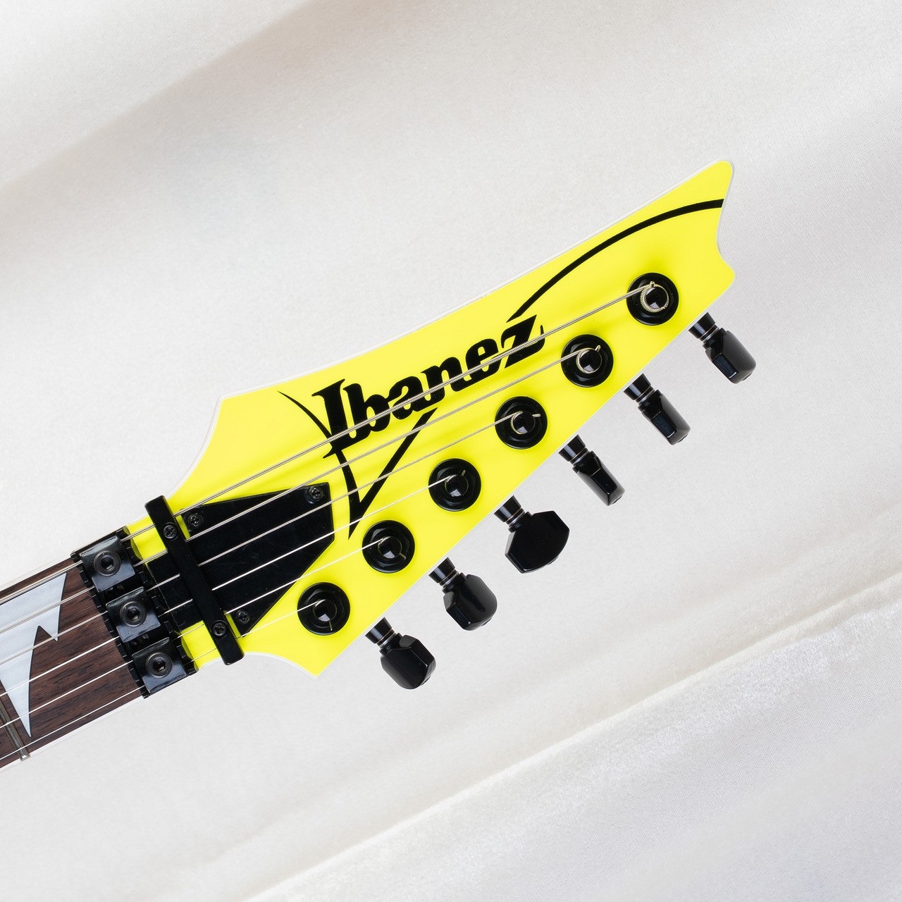 Ibanez RG565R DY 426541