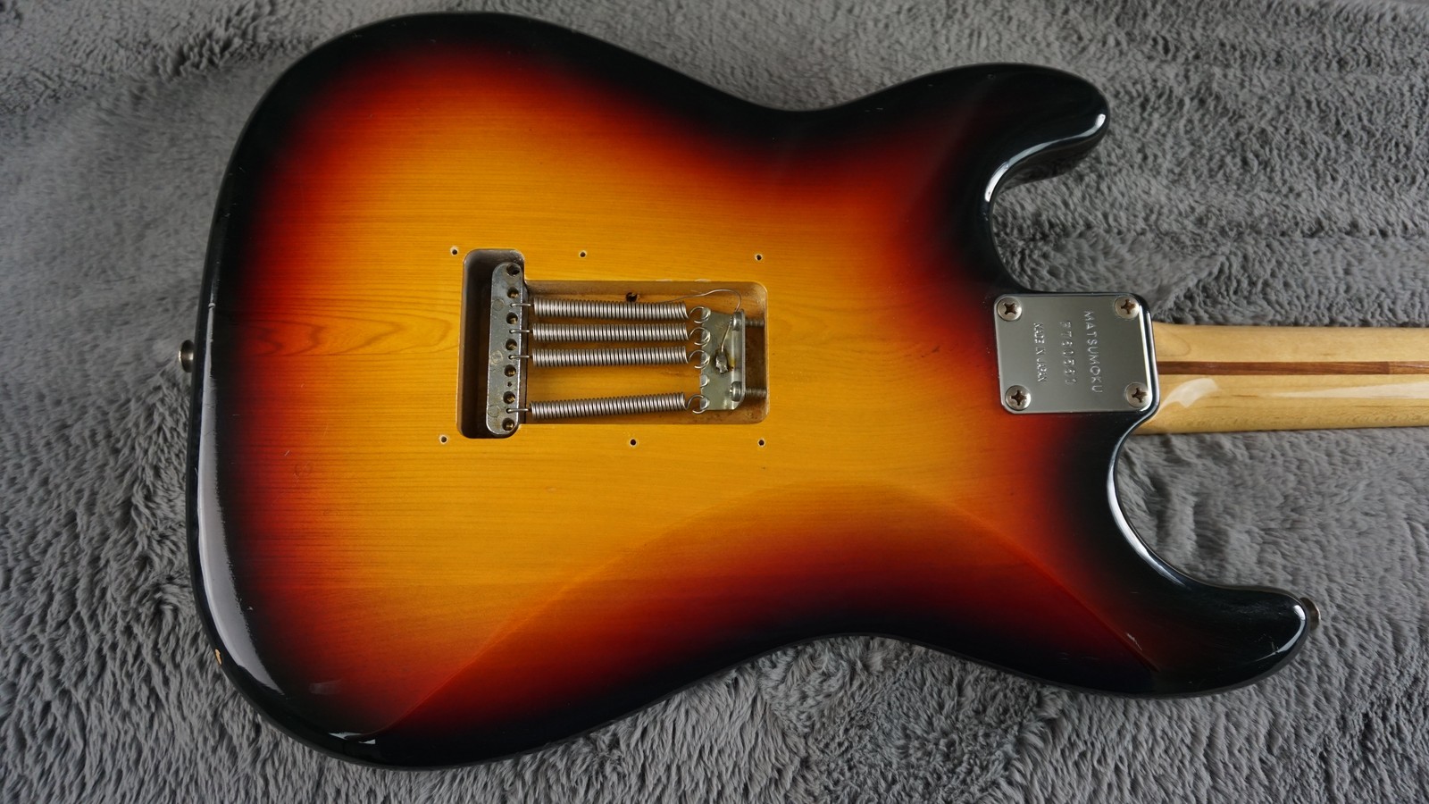 Aria Pro II Stagecaster – Sunburst 1970s Japan w/ Hard Case