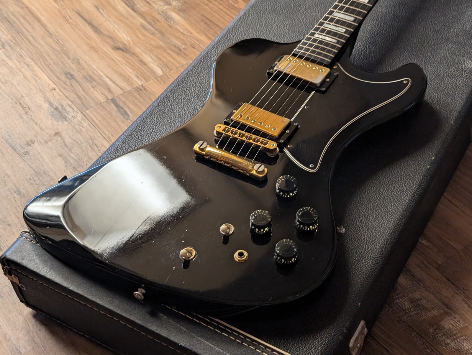 1977 Gibson RD Artist Moog Electric Guitar Vintage Ebony Black W/OHSC NICE!