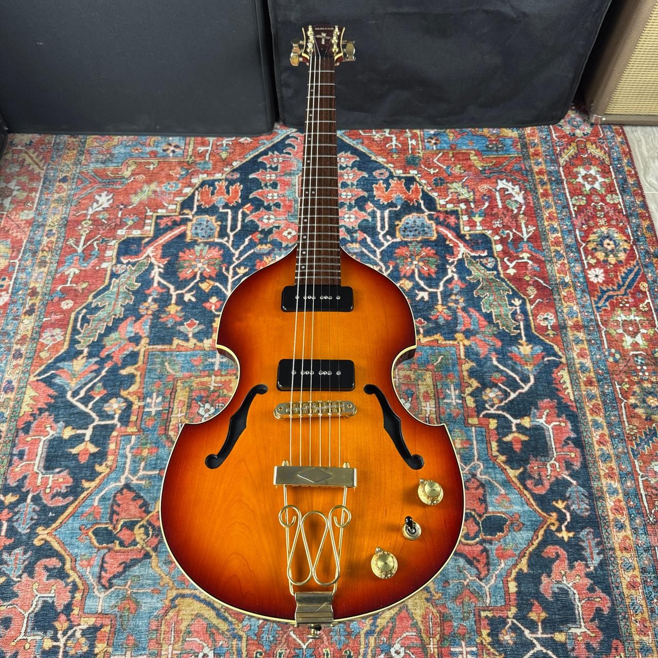 Yamaha VG STD Violin Guitar Aska Artist Model with P-90’s – 1998