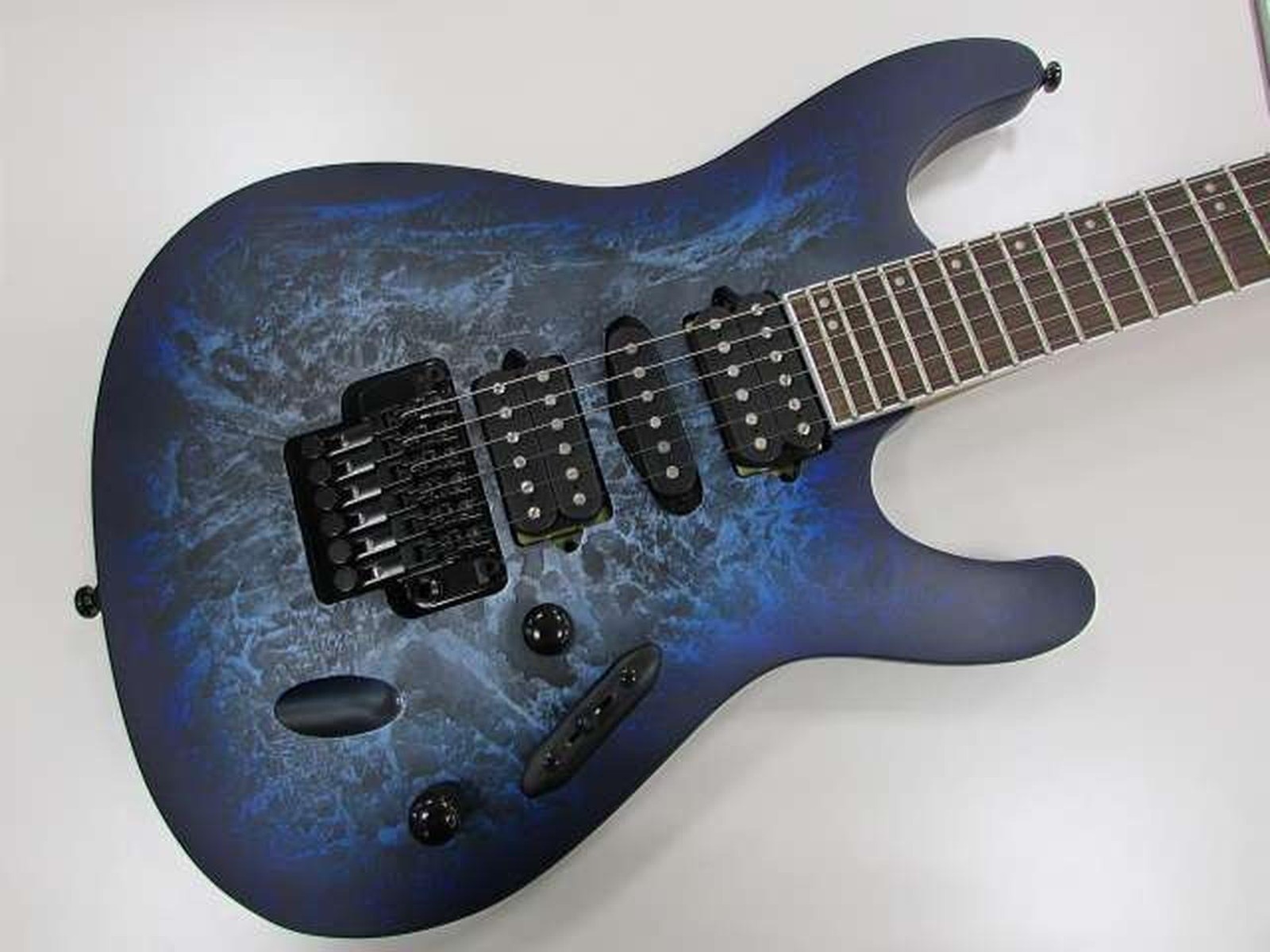 IBANEZ S770-CMZ-1P-01 Used Nato body Maple neck Rosewood fingerboard w/Soft case