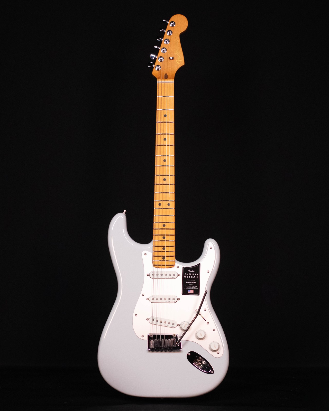 Fender American Ultra II Stratocaster, Maple FB, Avalanche