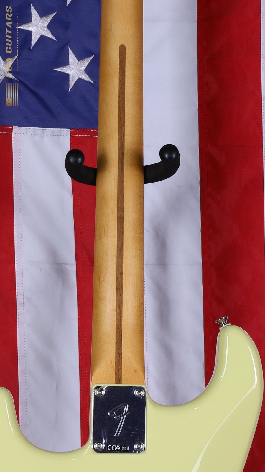 Fender Player II Stratocaster – Hialeah Yellow