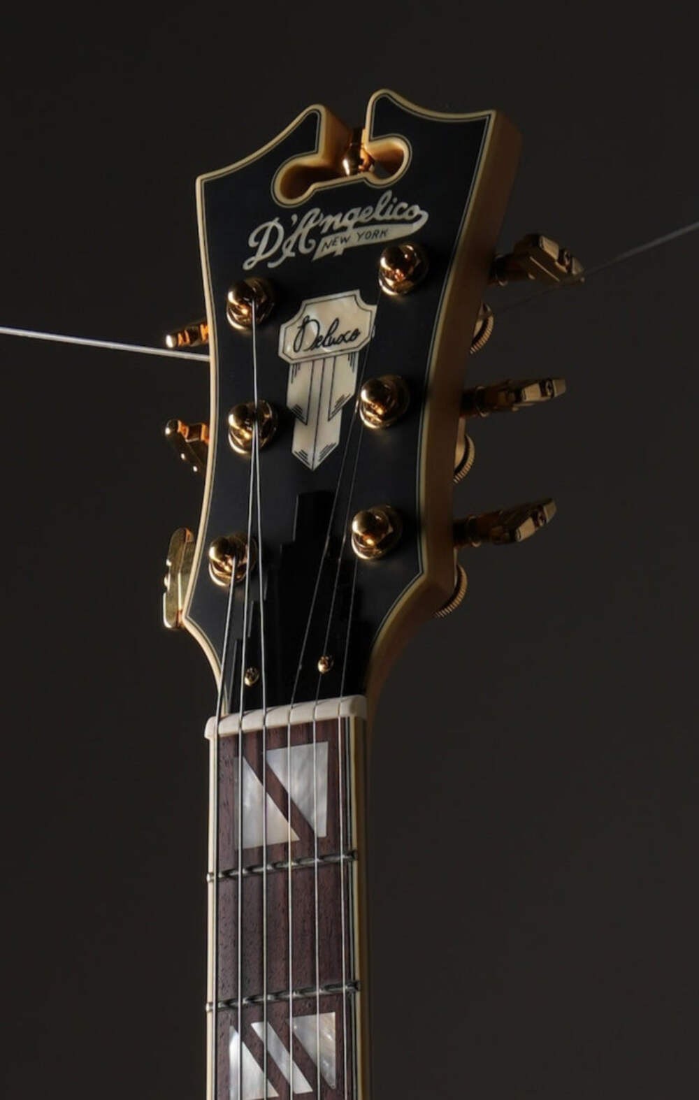 D’Angelico Deluxe Mini DC Semi-Hollow Electric Guitar – Satin Honey, w/ OHSC