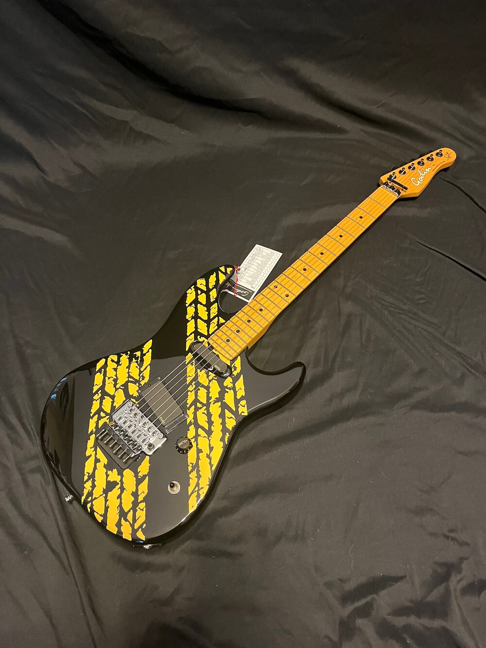 Godin Honeymoon Suite Derry Grehan Signature Tread 1-Tread Custom Graphic Guitar