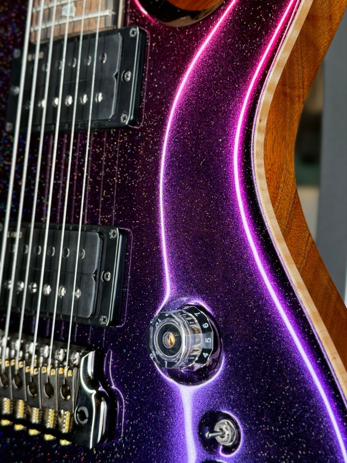 PRS Custom 24-08 Wood Library Sprayer’s Choice – Magenta Purple Colorshift