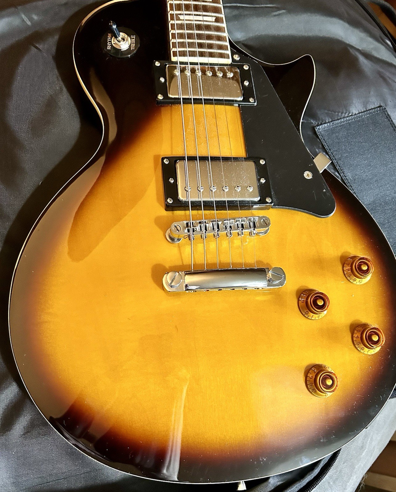 Jay Turser JT-220 C Electric Guitar Vintage Sunburst Mahogany Pre Own Excellent