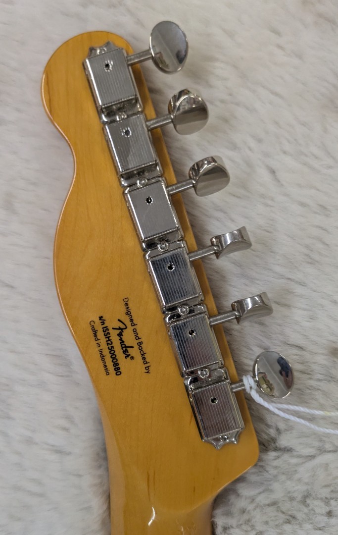 Squier by Fender Classic Vibe 50s Telecaster with Maple Fretboard, White Blonde