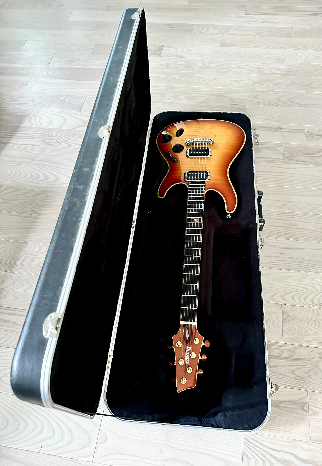 IBANEZ Prestige SC1620