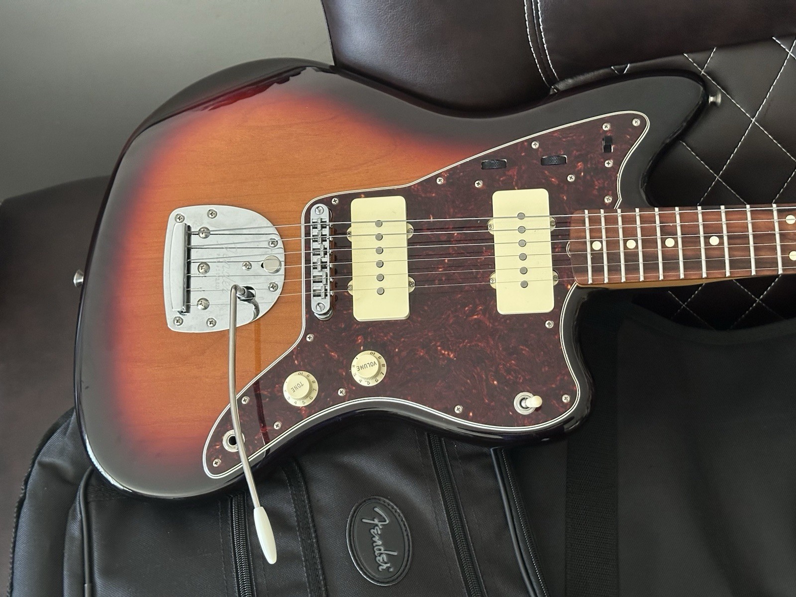 2019 Fender Vintera Mid ’60s Jazzmaster Modified and gig bag