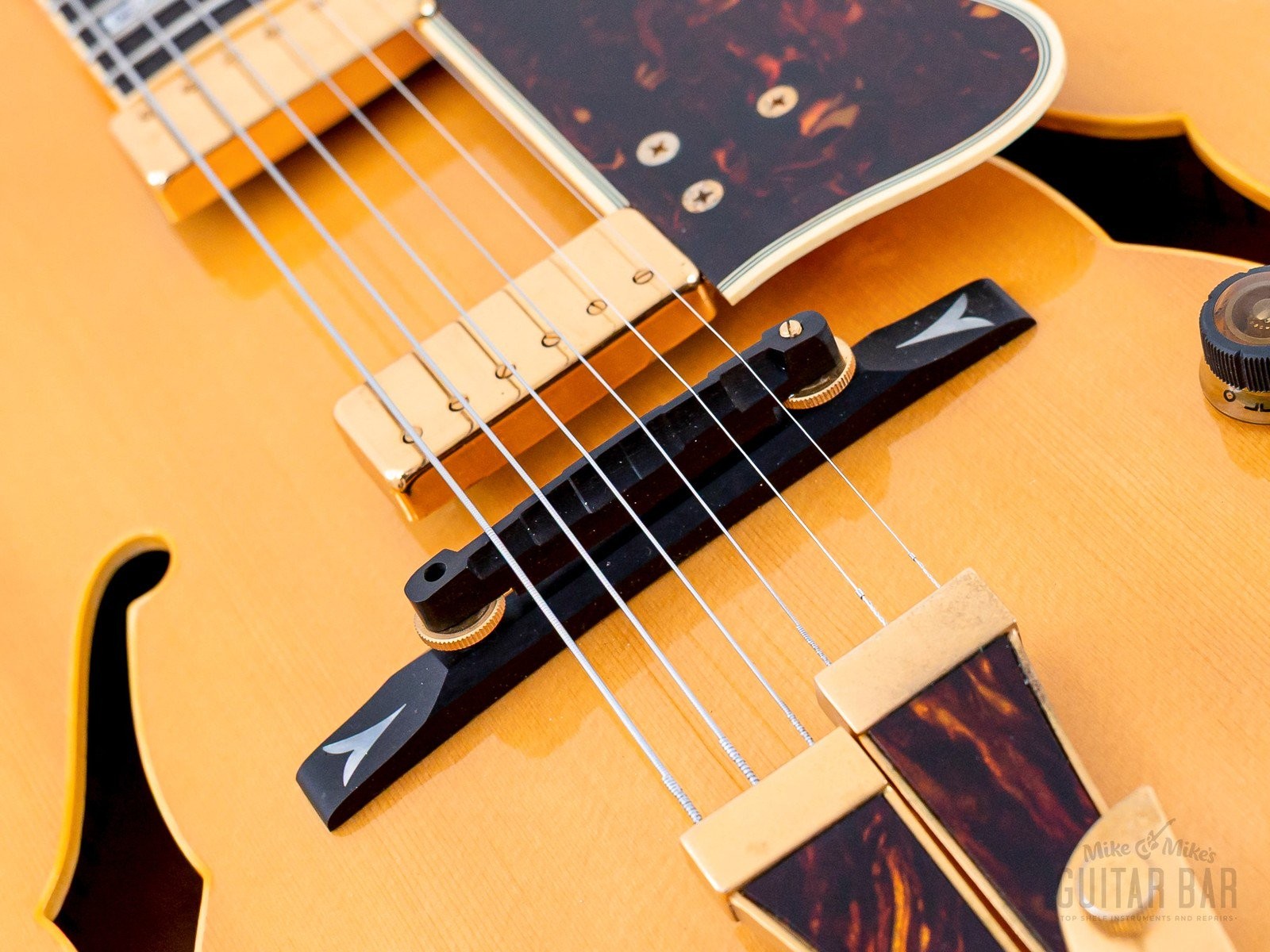 1980 Ibanez George Benson Signature GB10 Archtop Electric Guitar, Japan Fujigen