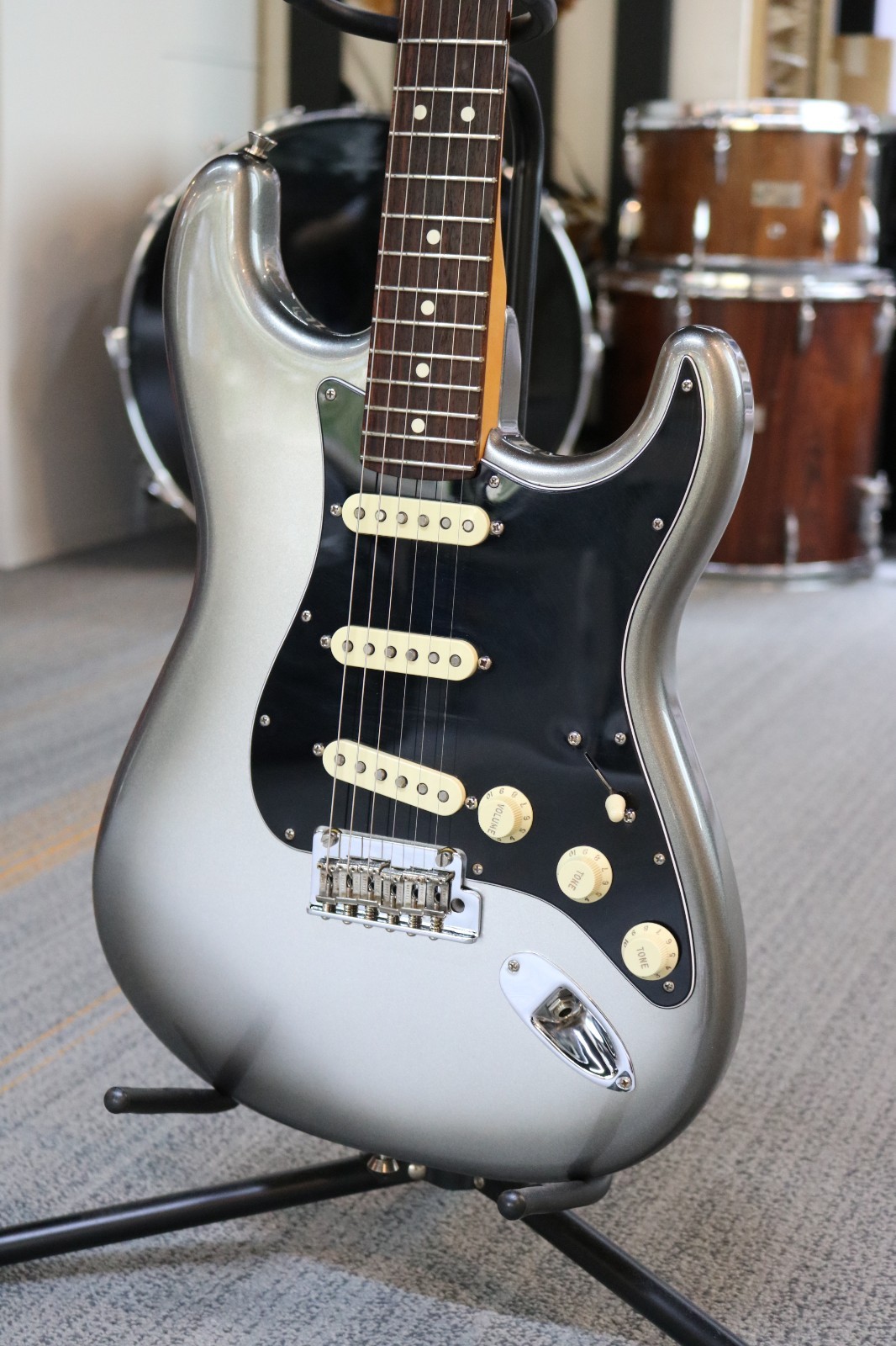 2024 Fender American Professional II Stratocaster Mercury Electric Guitar w/OHSC