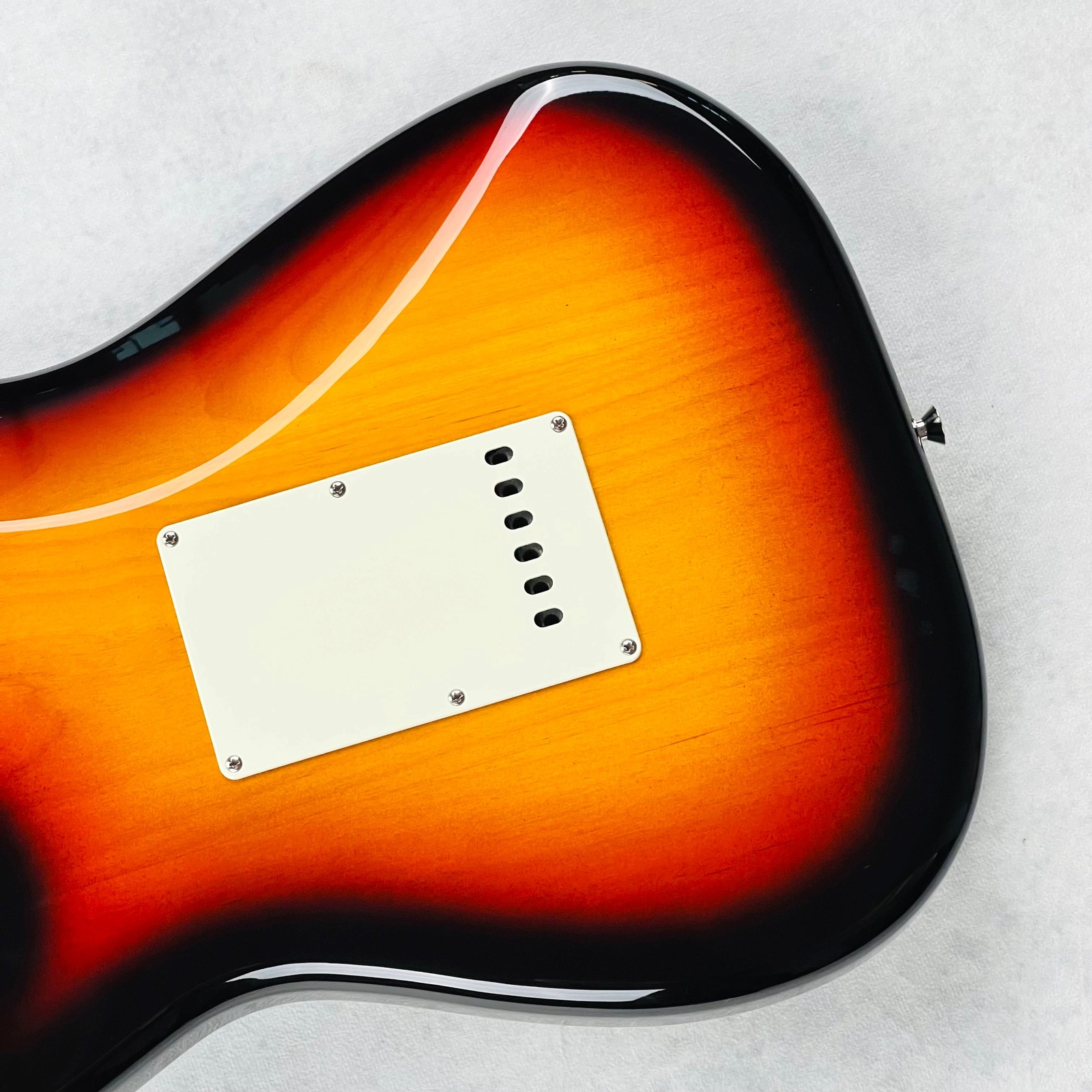 Fender ST-62 Stratocaster Crafted In Japan with HSC 2006 – 3-Tone Sunburst