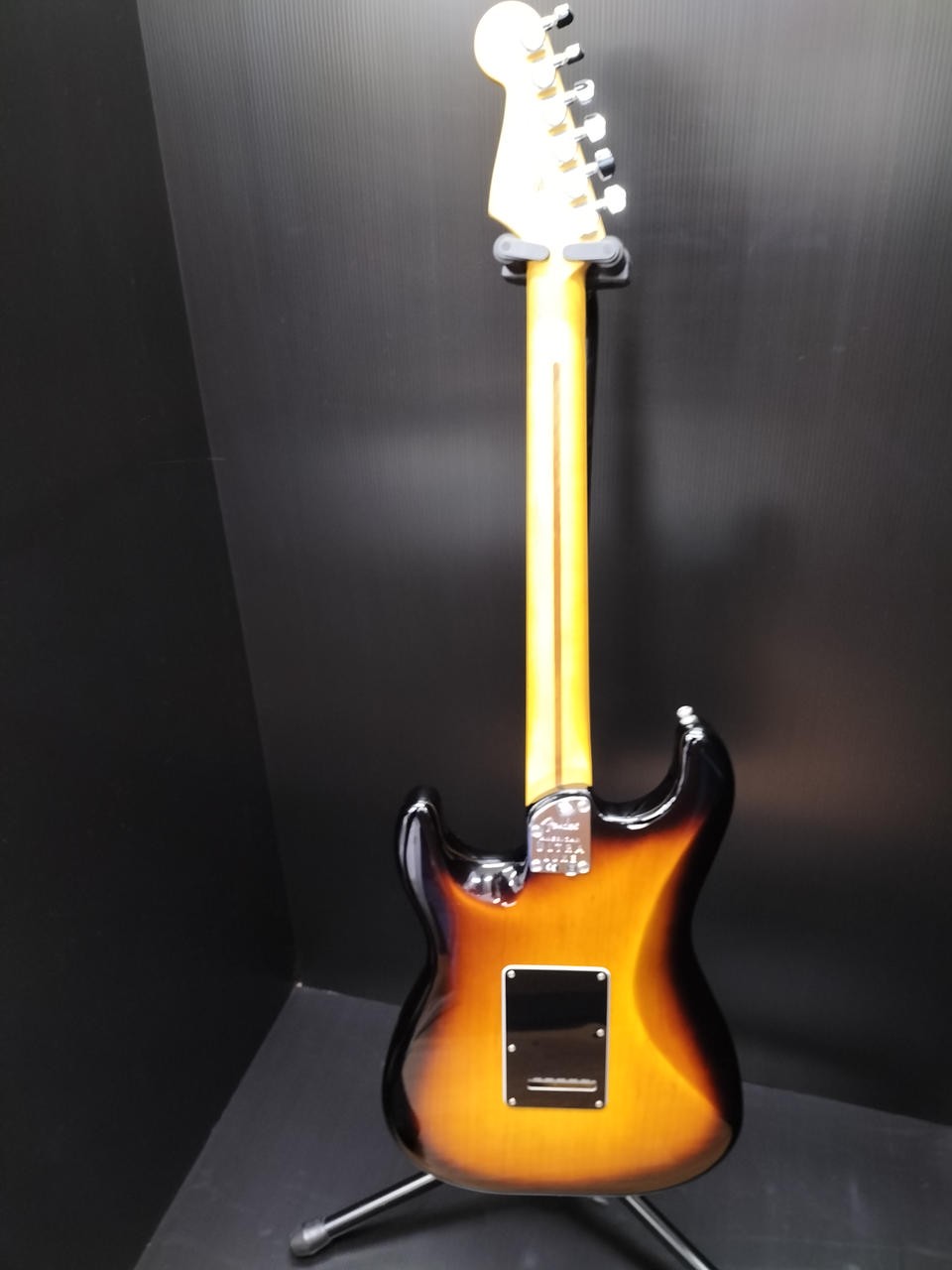 FENDER USA ULTRA LUXE STRAT MN 2TSB Electric Guitar