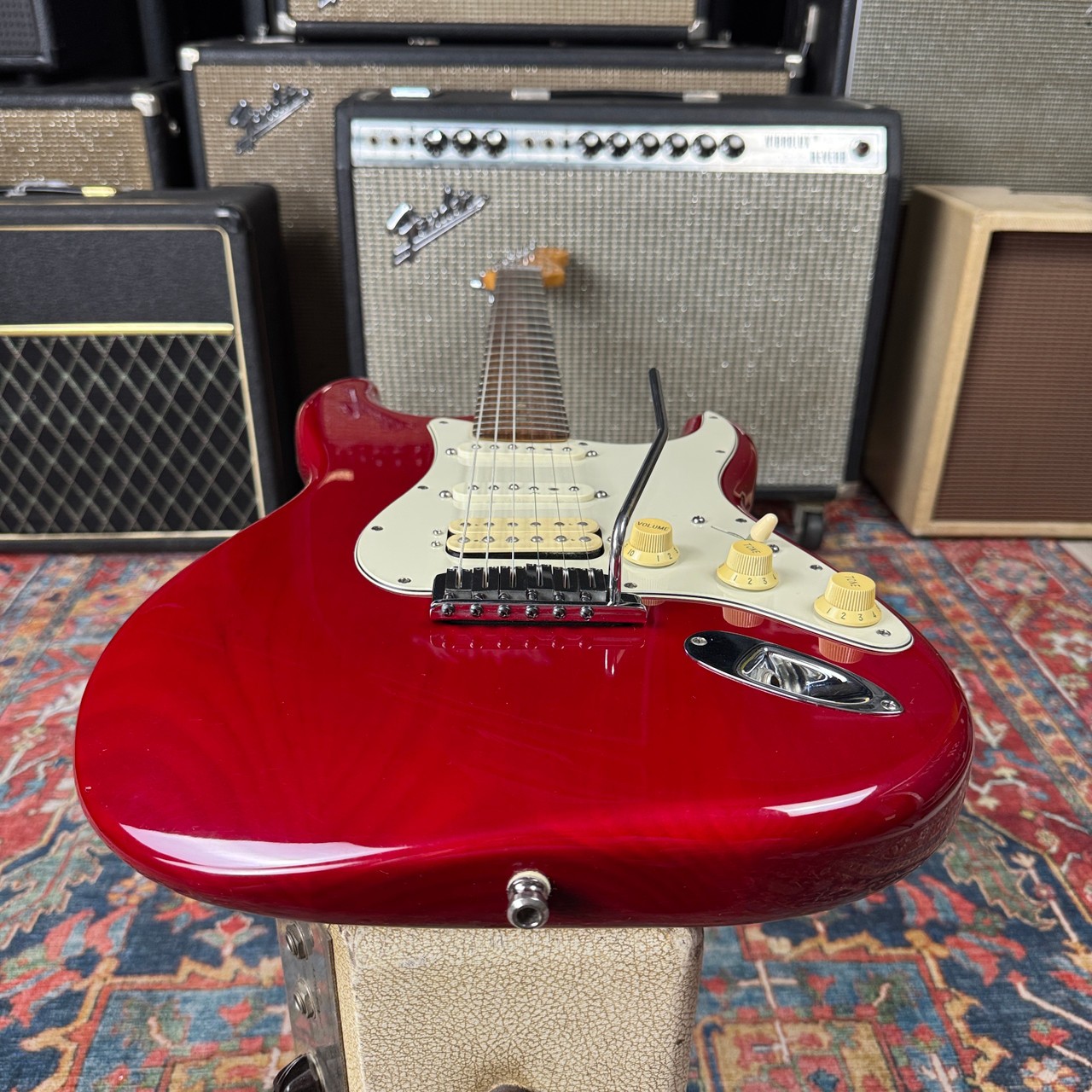 1998 Fender American Deluxe HSS Stratocaster w/Roller Nut & HSC
