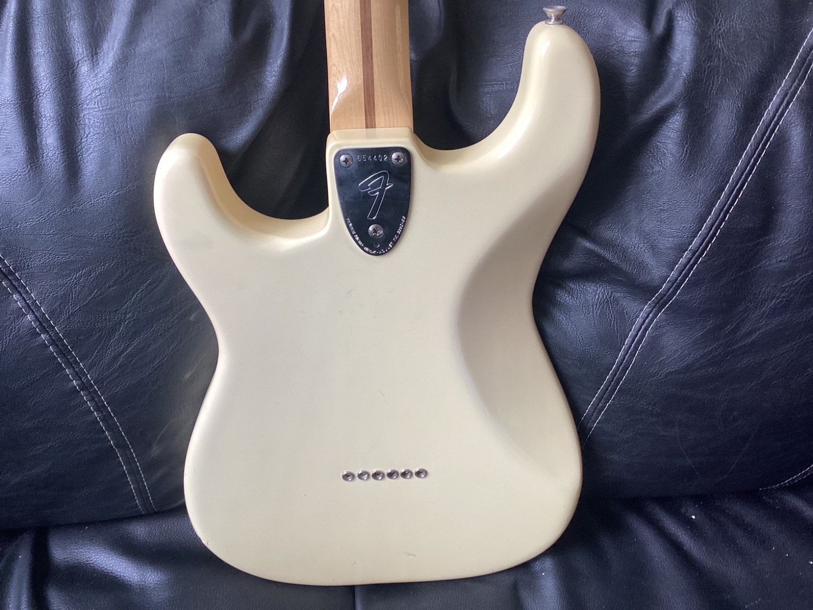 FENDER STRATOCASTER 1974-75 WHITE SUPER CLEAN ALL ORIGINAL EXAMPLE