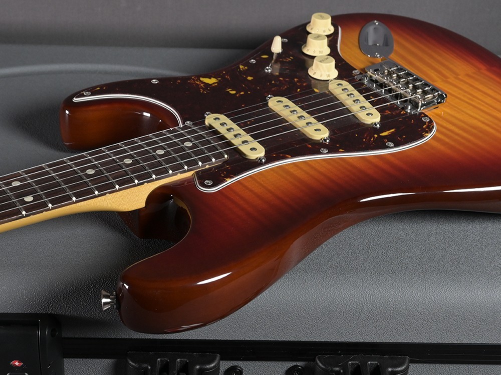 Fender Stratocaster American Pro II 70th Anniversary Comet Burst