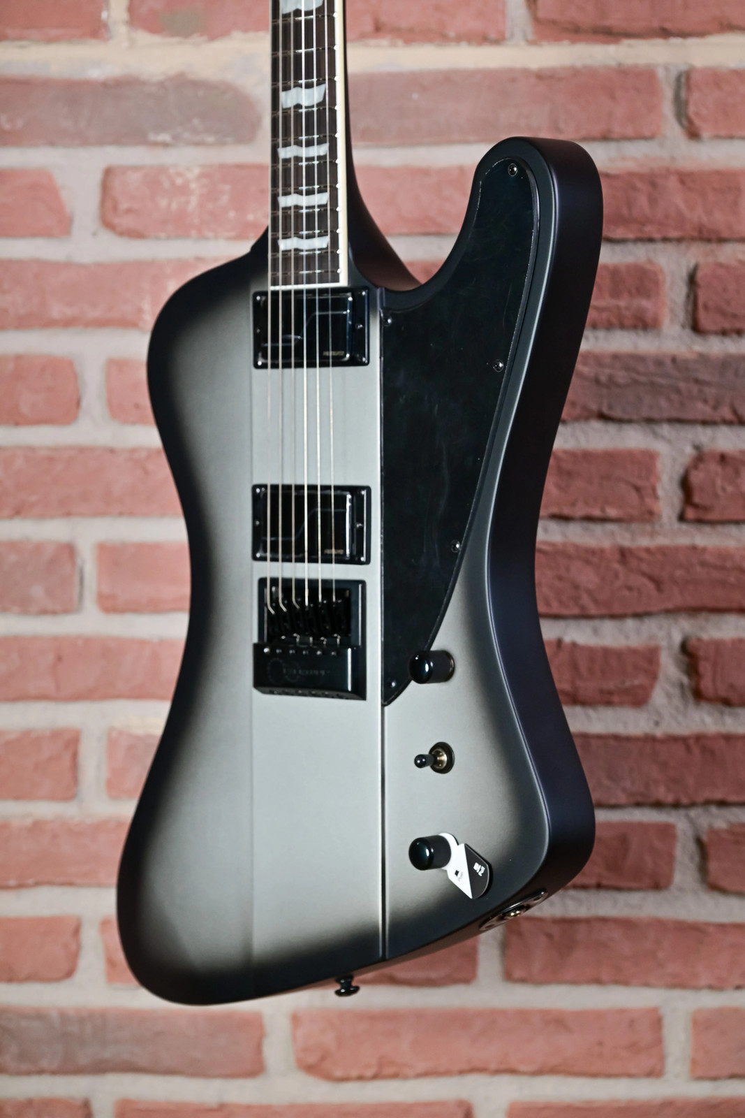 ESP LTD Phoenix-1000 Evertune Silver Sunburst Satin Electric Guitar