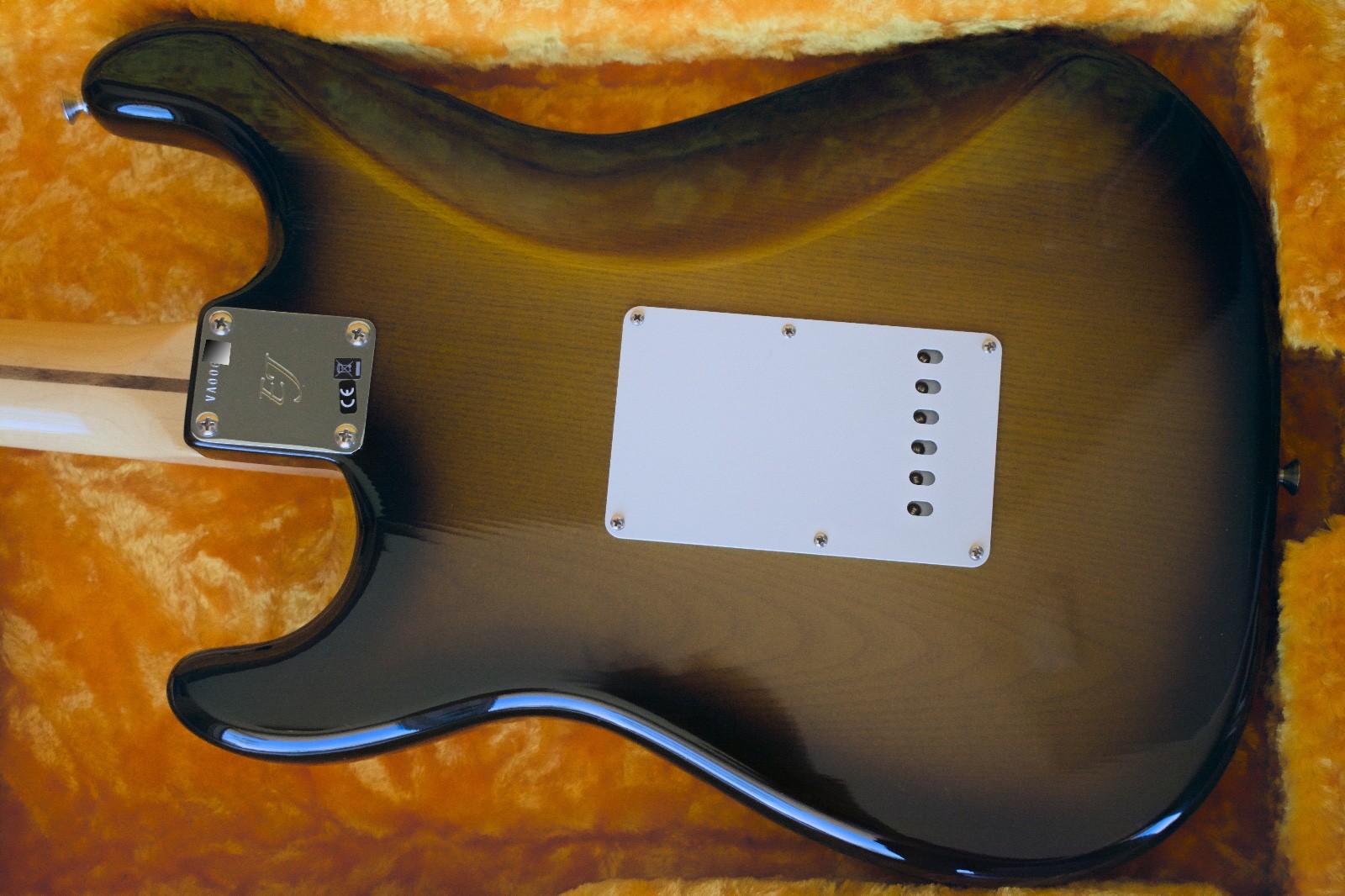 Fender Stratocaster Eric Johnson ’54 Virginia – Mint + Extras