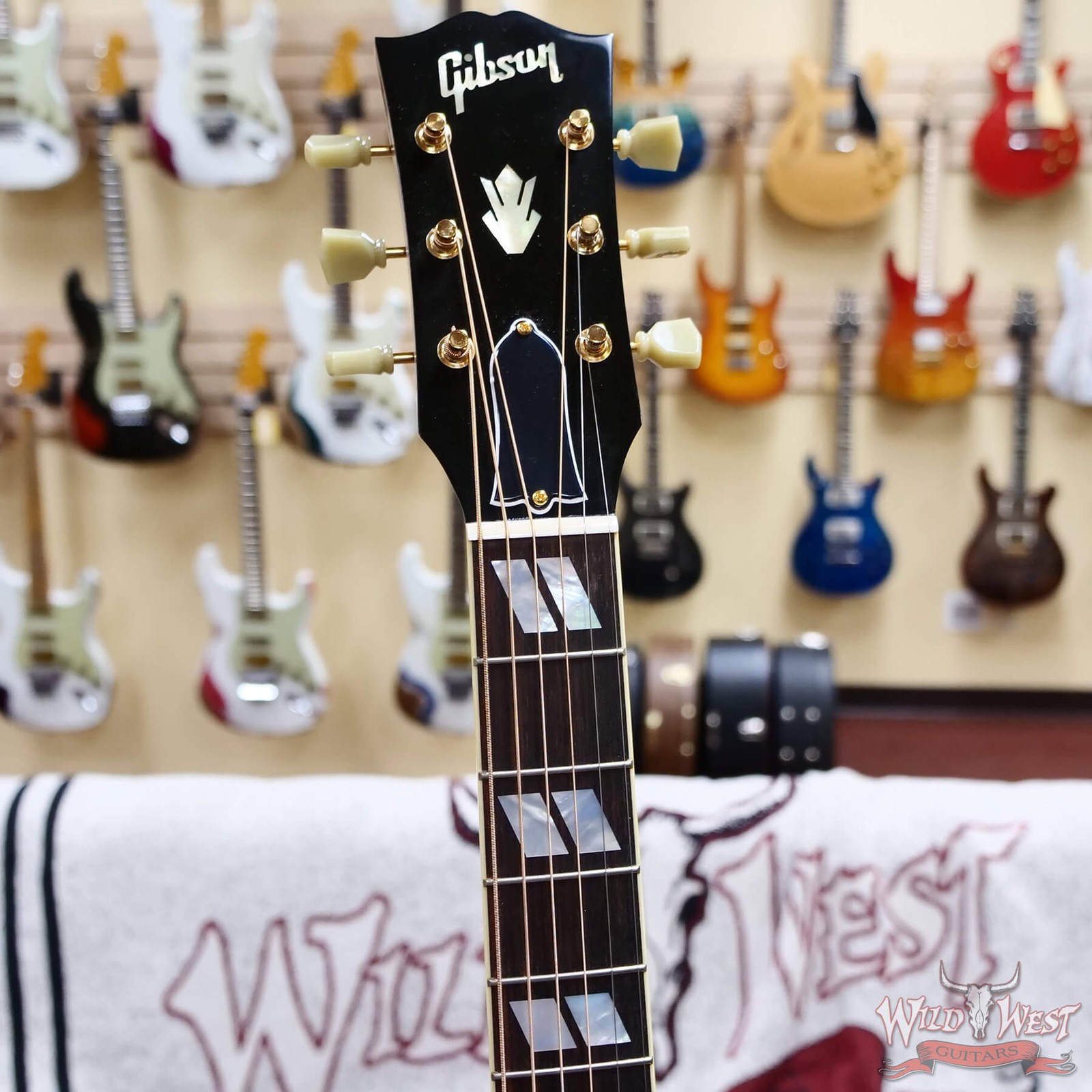 Gibson Custom Shop Rosanne Cash J-185 Heritage Cherry Sunburst 4.40 lbs