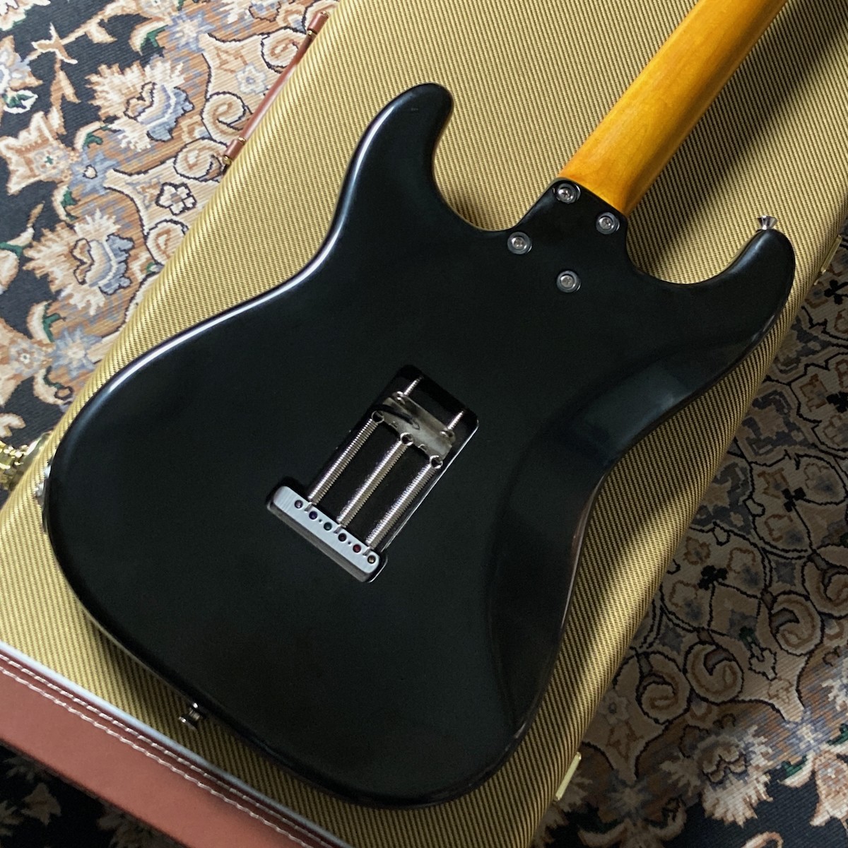 Shior Moden Oddity ST HH Black Hondurus Rosewood Spirit Varnish Used