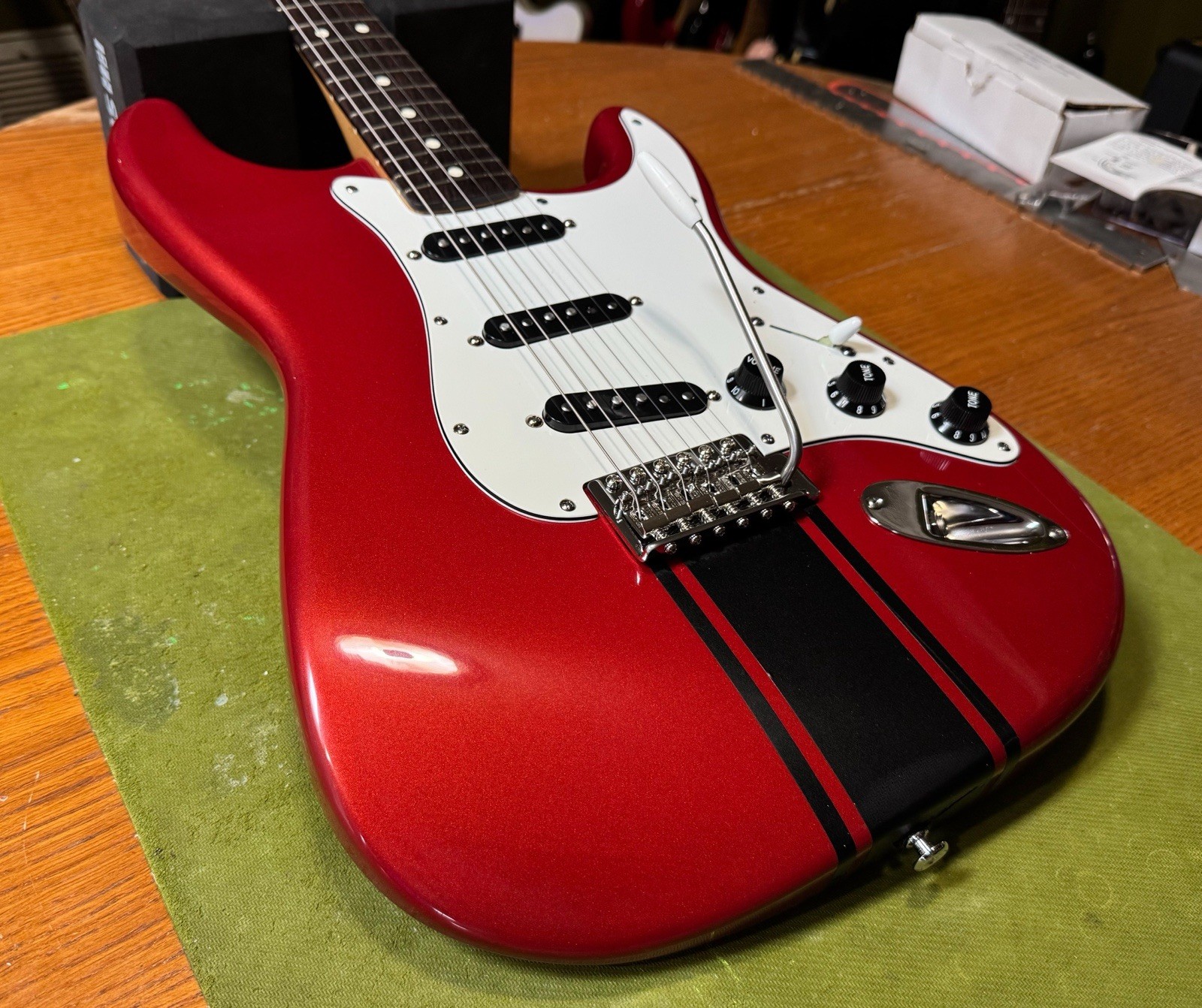 PRO-MOD | 1993 Fender Strat V-Mod Rosewood Locking Tuners Jensen CTS Crimson Red
