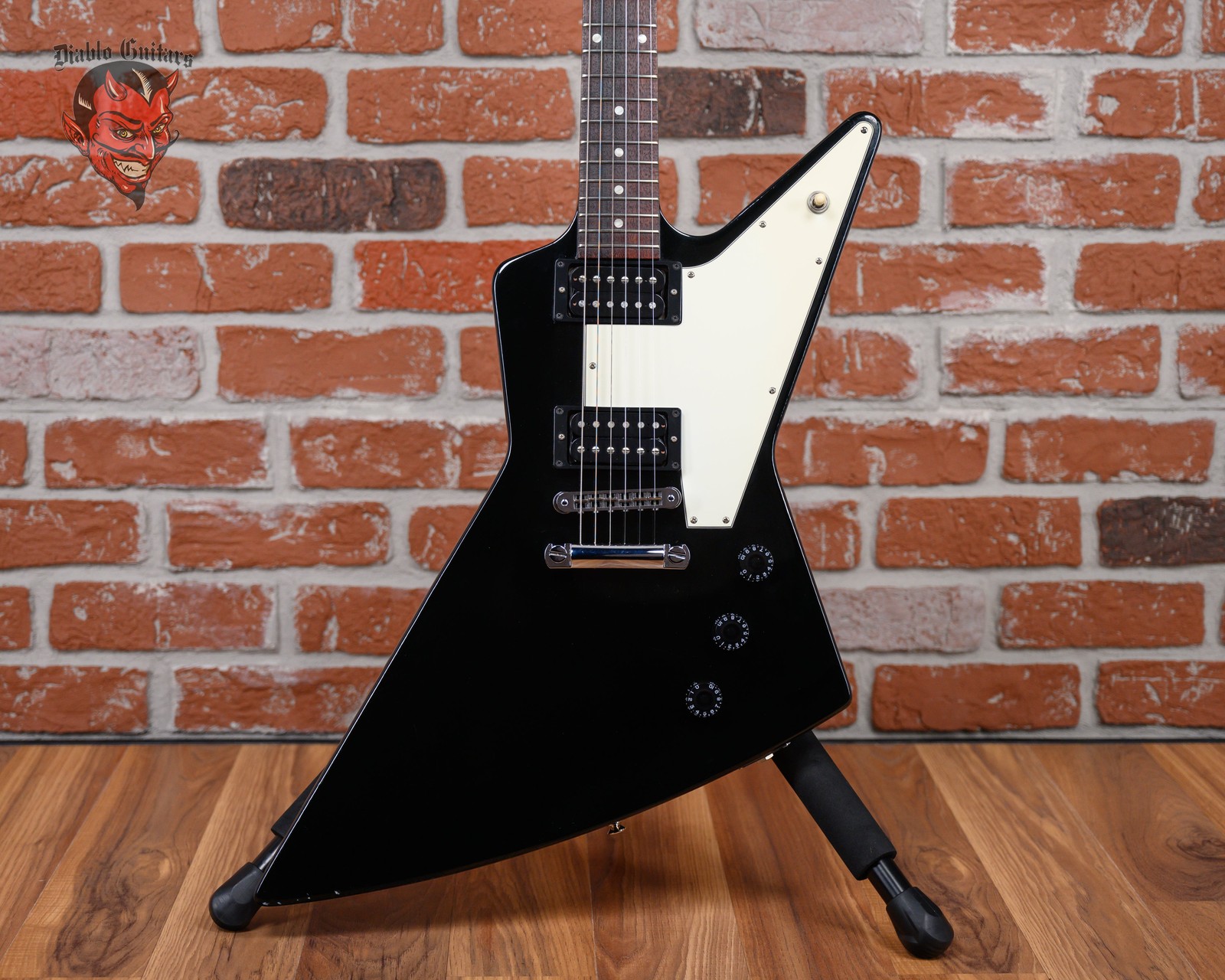 Gibson Explorer ’76 Reissue Ebony 2008 w/OHSC