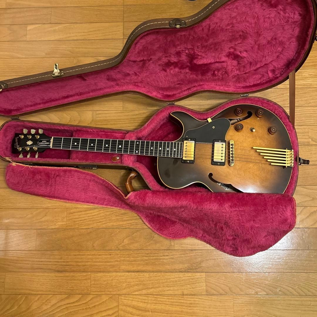 Gibson Howard Roberts Fusion w/OHC