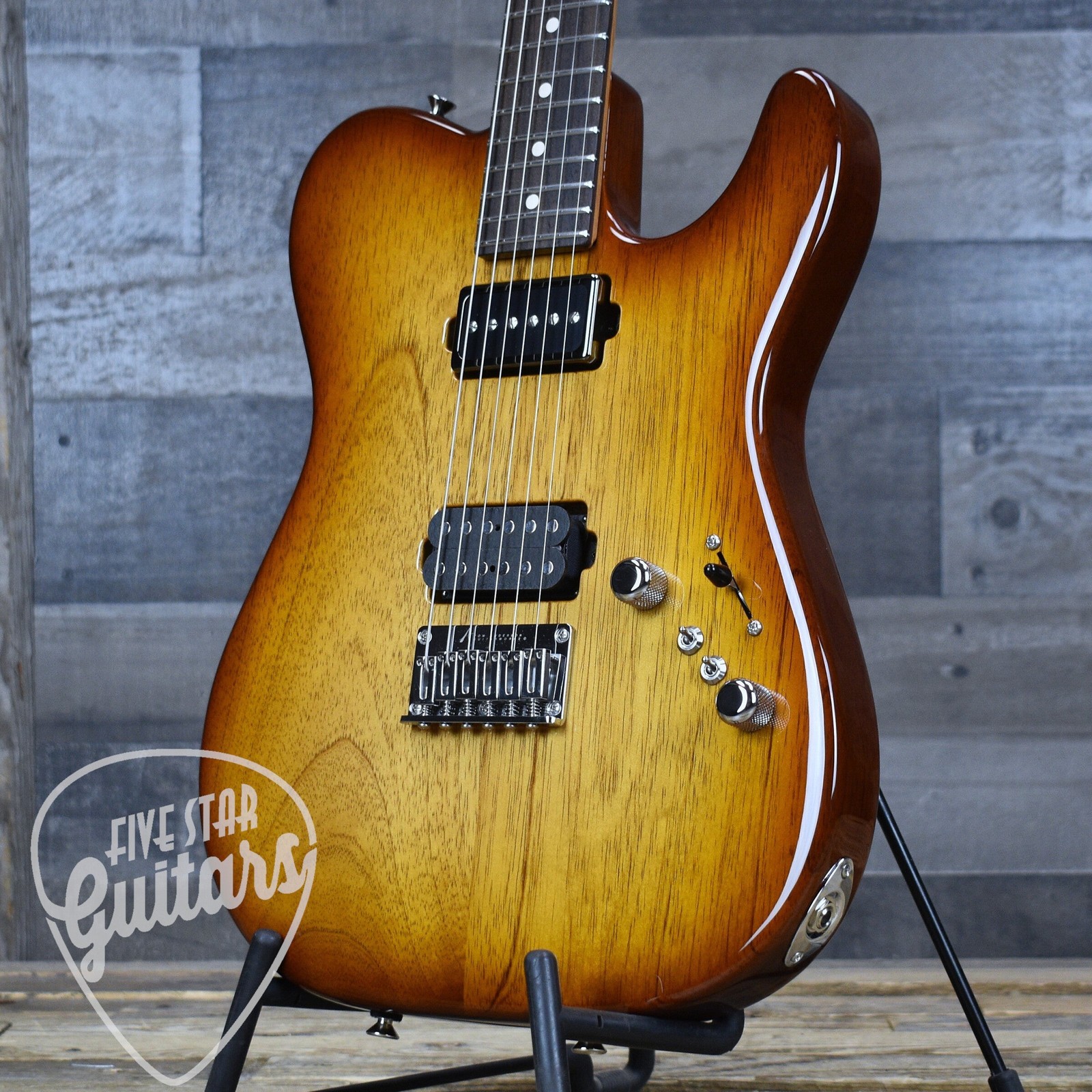Tom Anderson Cobra Special – Natural Autumn Burst with Gig Bag