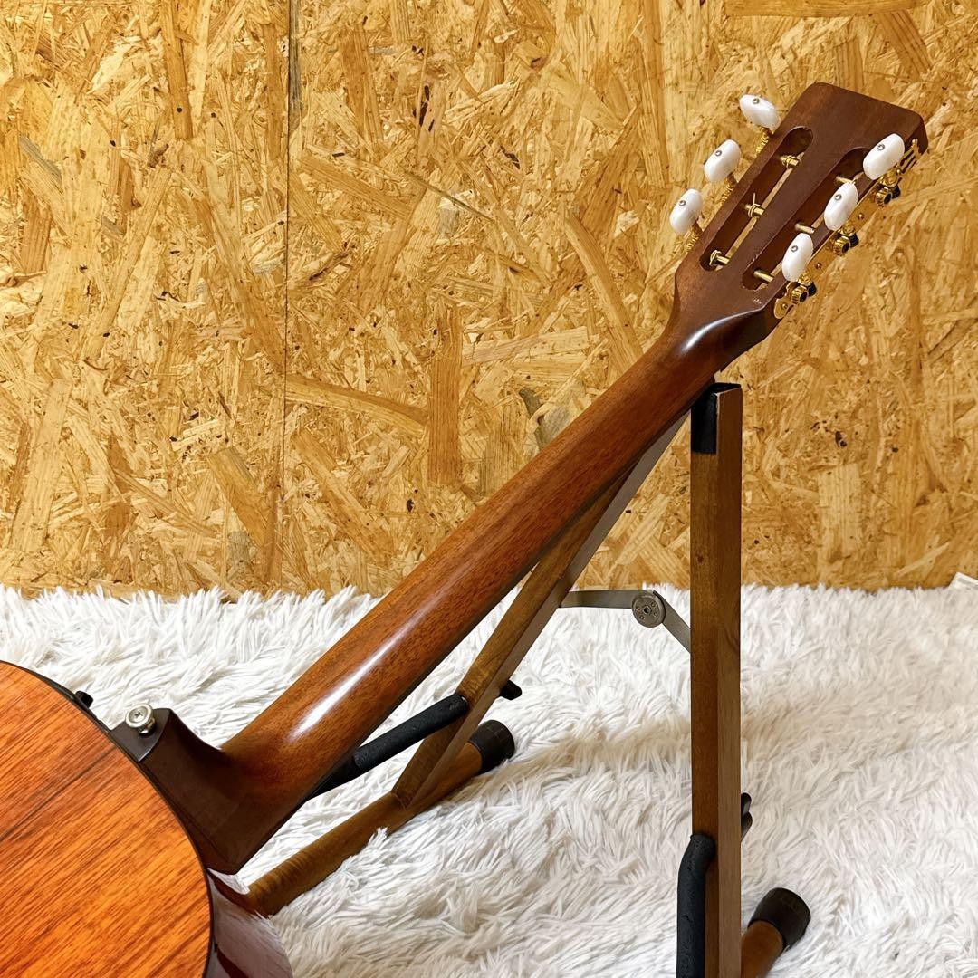 Beautiful item! TAKAMINE PT 407 Rare Lefty Hawaiian Core Parlor