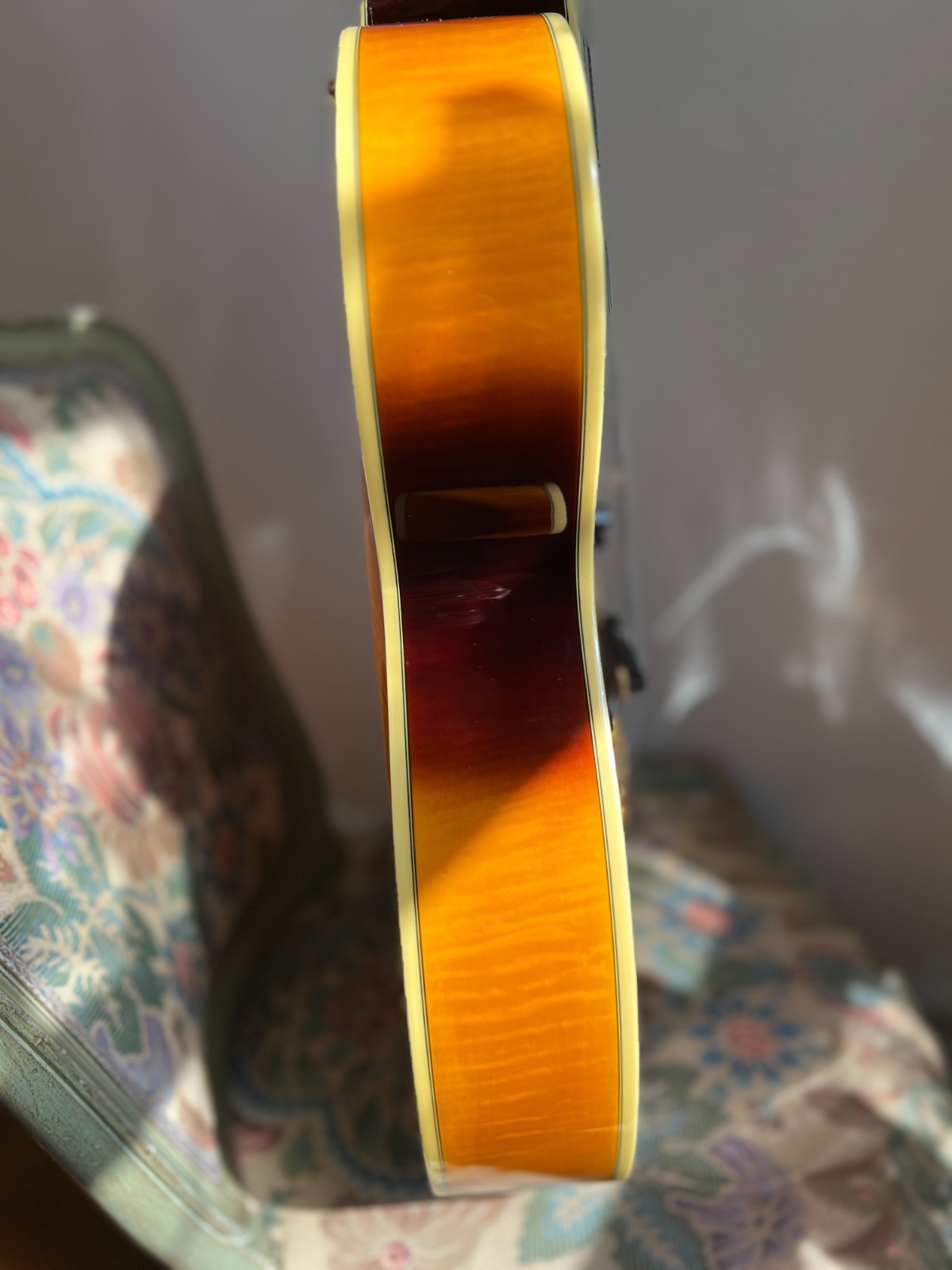 D’Angelico Excel Style B 2020 – Dark Iced Tea Burst