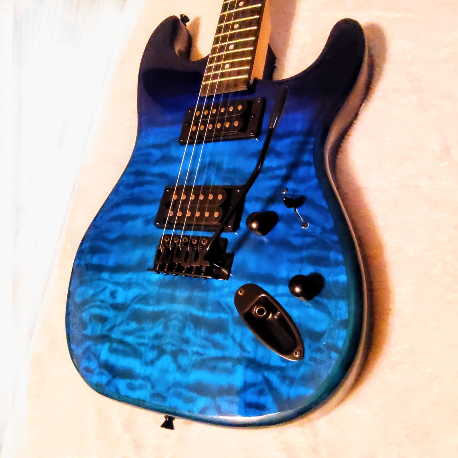 🎸FREE SHIPPING!🎸S Style Electric Guitar +Soft Case/Gig Bag +Strap +Cable!
