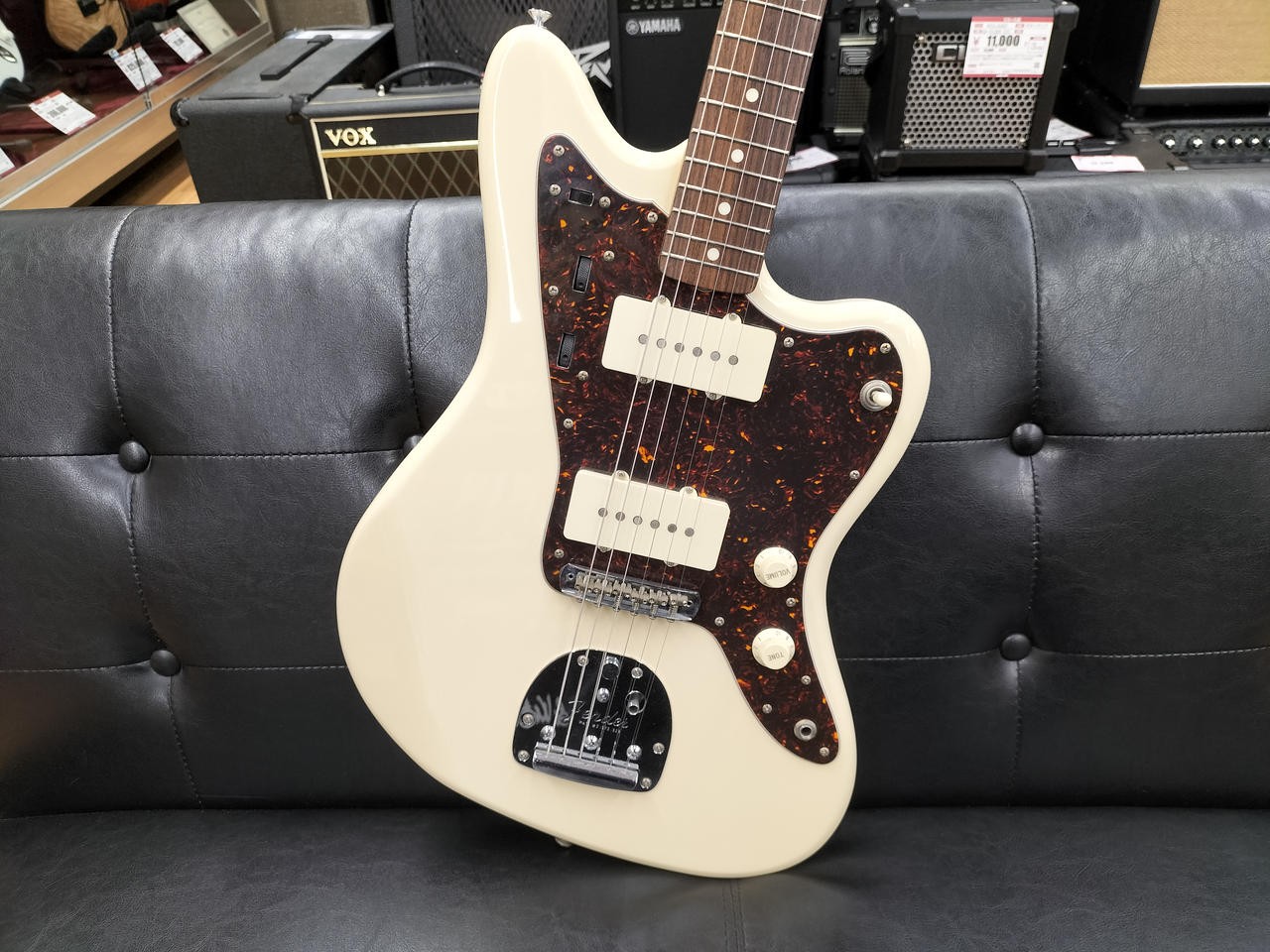 FENDER JM66-88 Electric Guitar