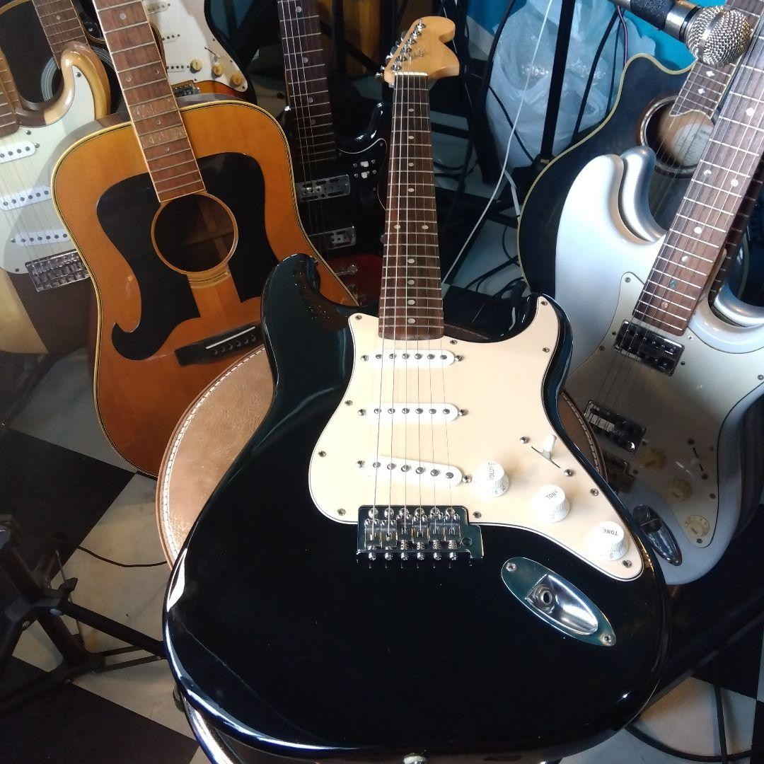 Fender, Squire! Strat type…Significant price reduction!