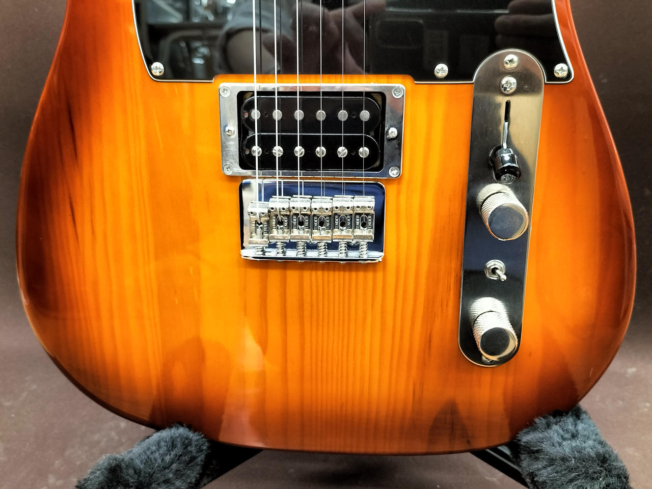 FENDER MODERN PLAYER TELECASTER PLUS Electric Guitar