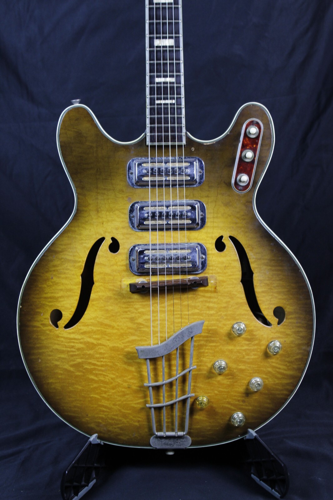 1960’s Harmony H75 USA Made Vintage Maple Hollow-Body w/DeArmonds & HSC