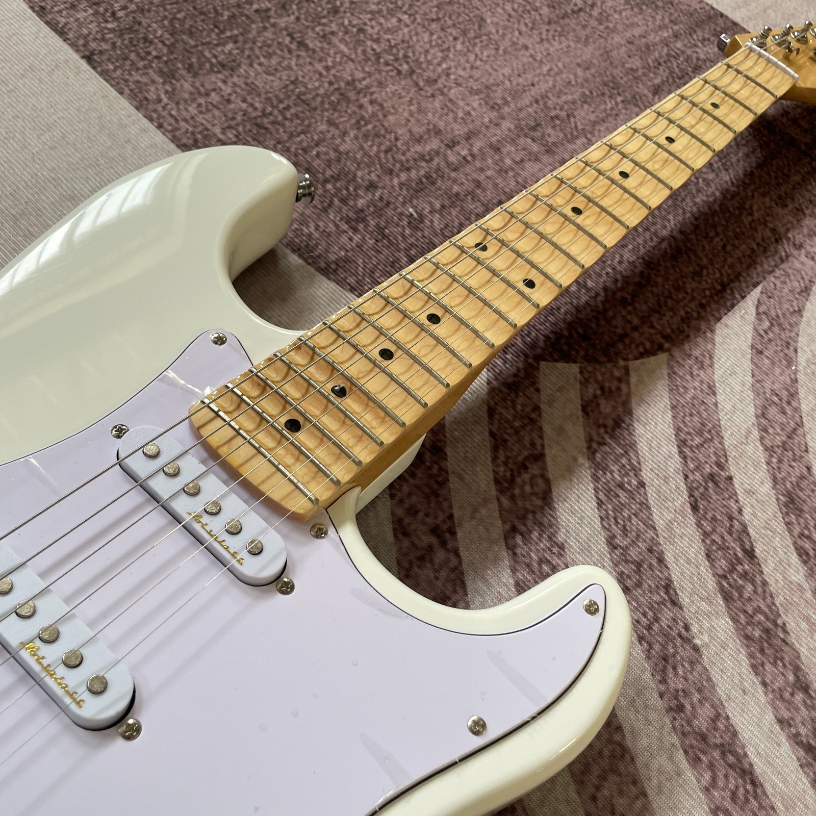 PhotoGenic photogenic electric guitar Stratocaster type ST-180 / WH Whit USA