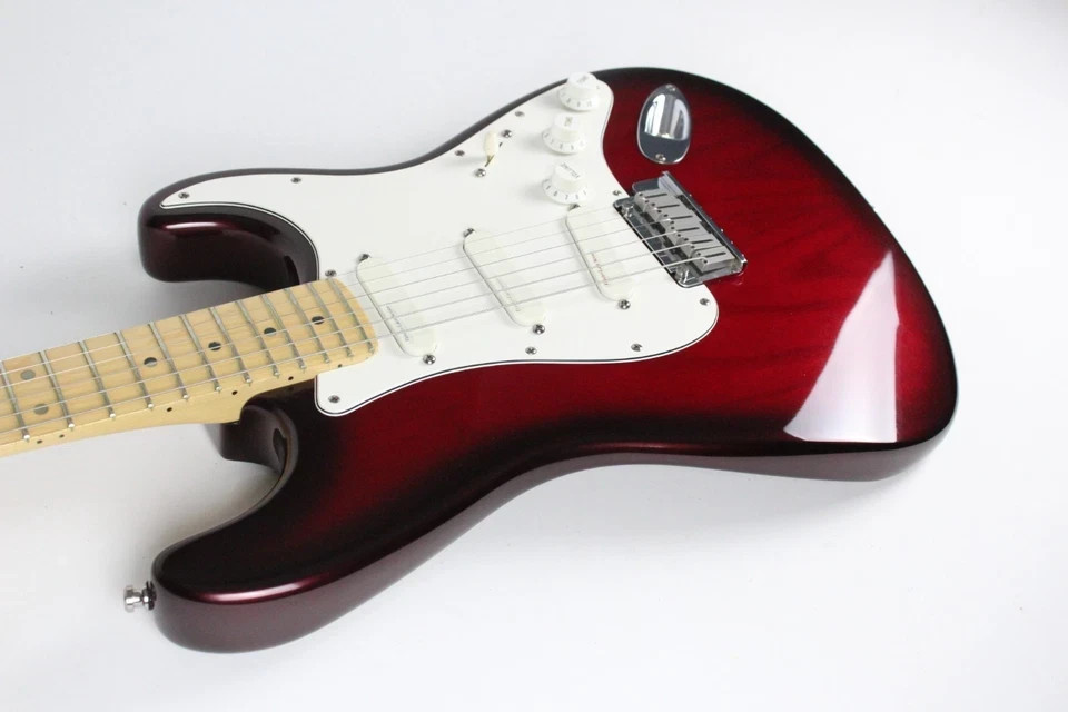 1993 Fender Stratocaster Plus Deluxe Crimson Burst Strat USA 1990s TBX Tone
