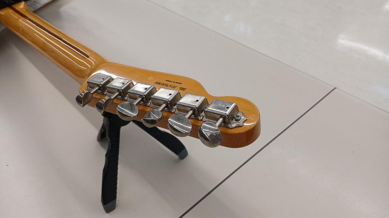 FENDER MADE IN JAPAN TRADITIONAL 50S Electric Guitar – Telecaster Type
