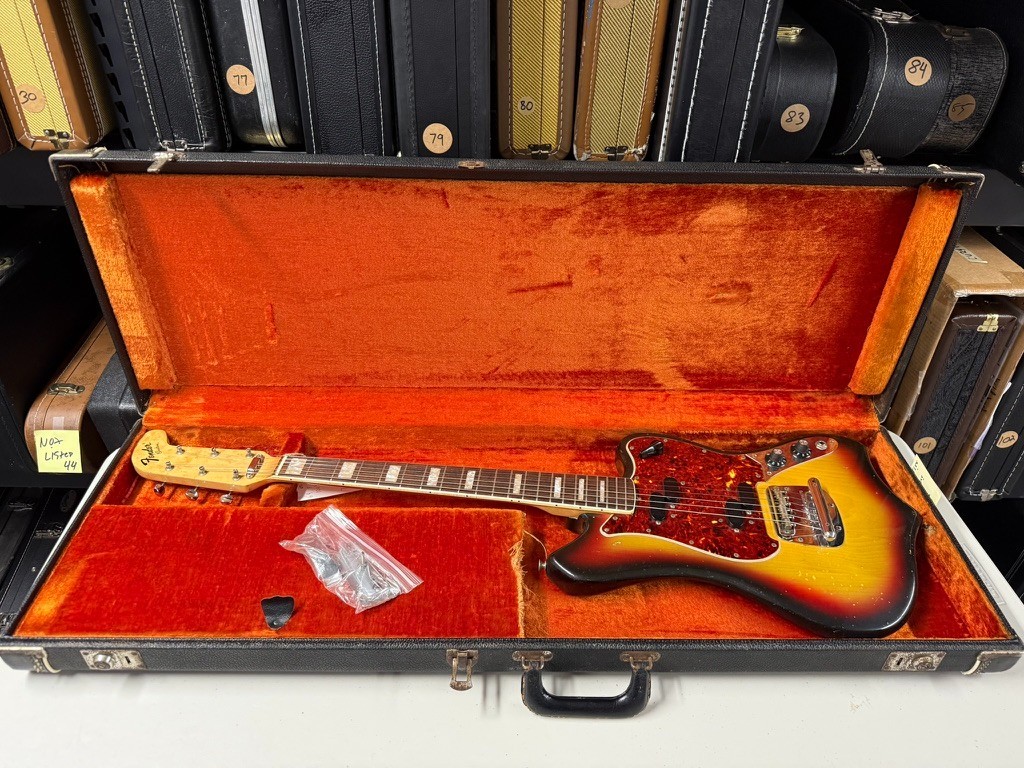 1969 Fender Maverick 100% Original Beautiful Guitar! Great Player
