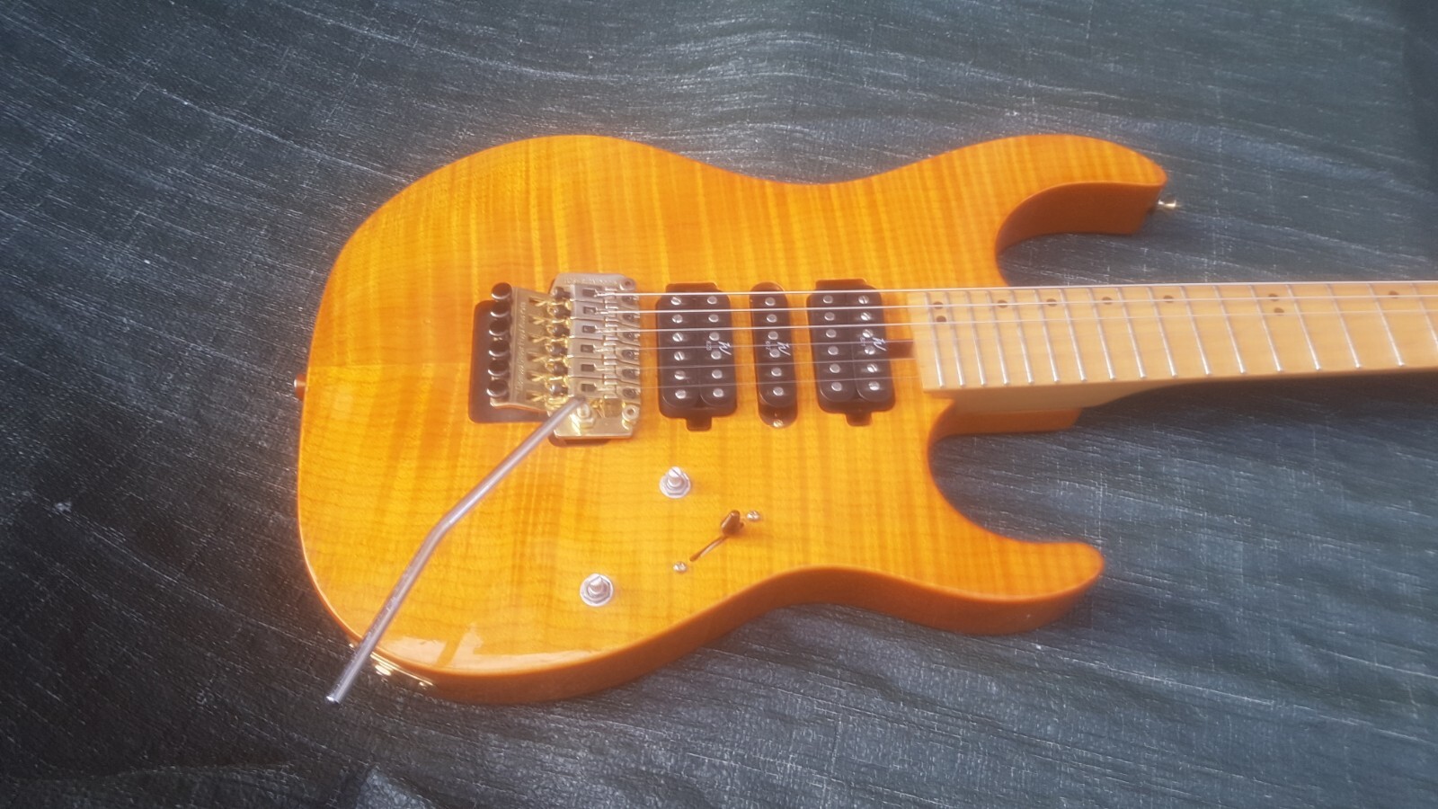 90’s WASHBURN MERCURY MG FLAME TOP ROCK STR*T