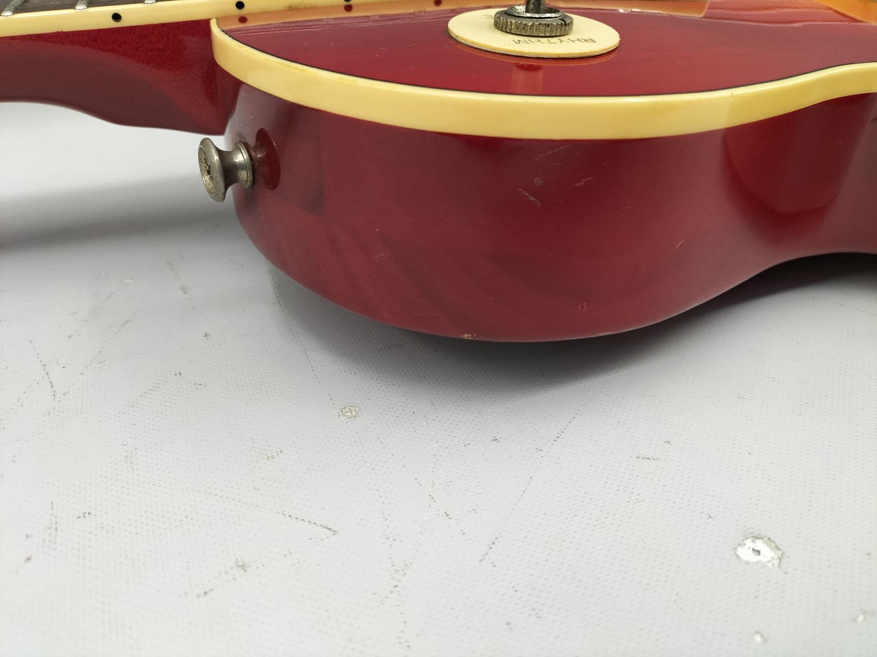 YAMAHA SL380 Electric Guitar – Les Paul Type