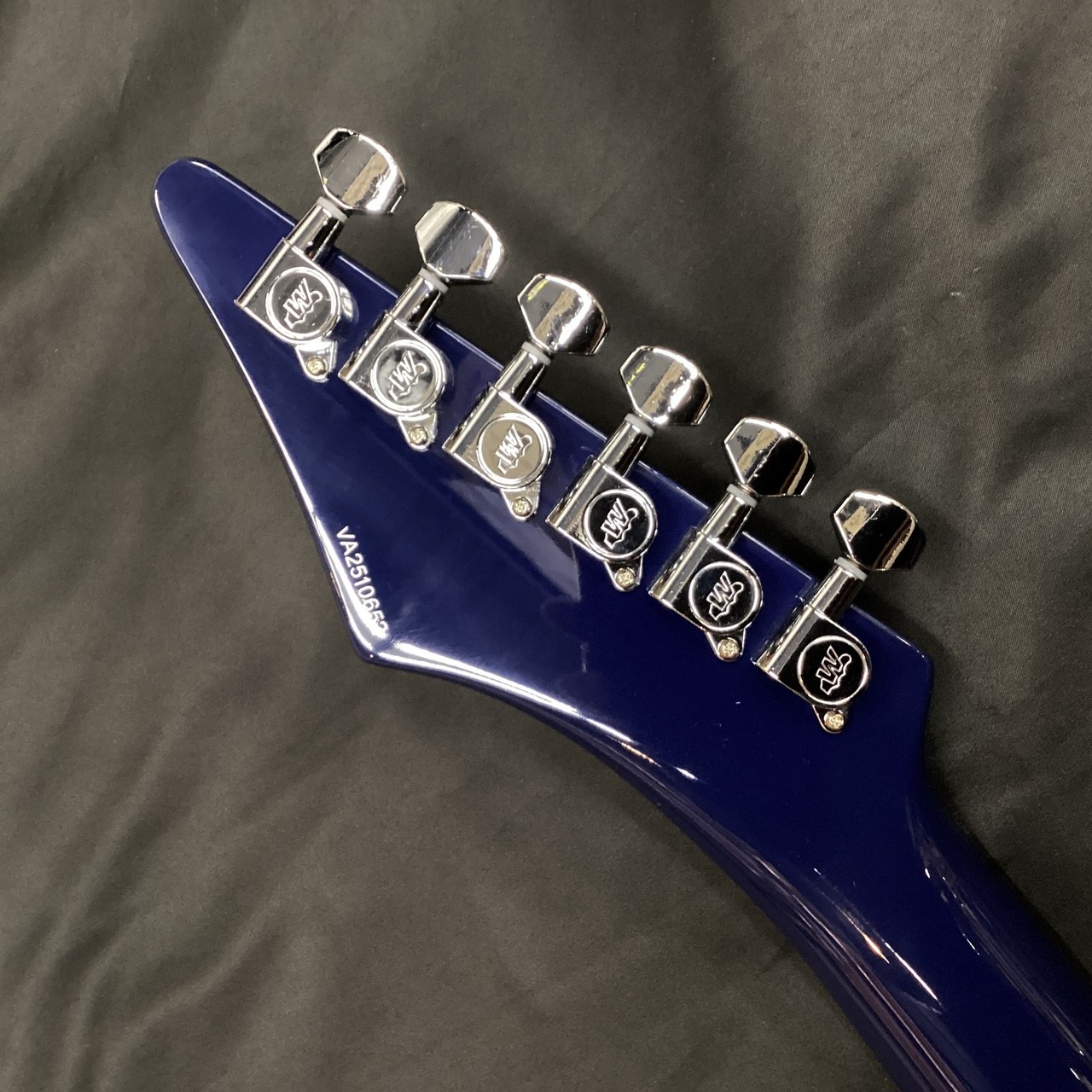 EASTWOOD GUITARS Backlund Model 400 DLX/Blue #GG4mt