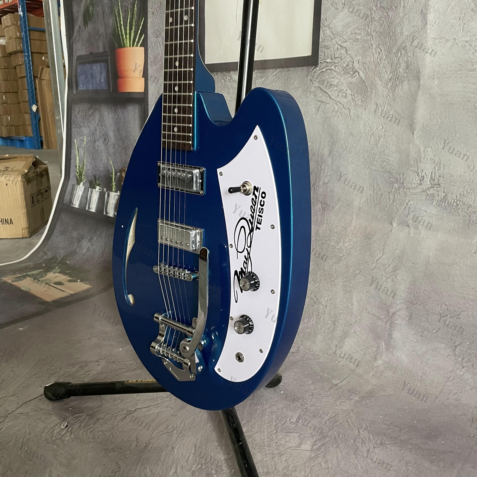 Semi Hollow Body Teisco Electric Guitar Single F Hole Jazz HH Pickups Tremolo