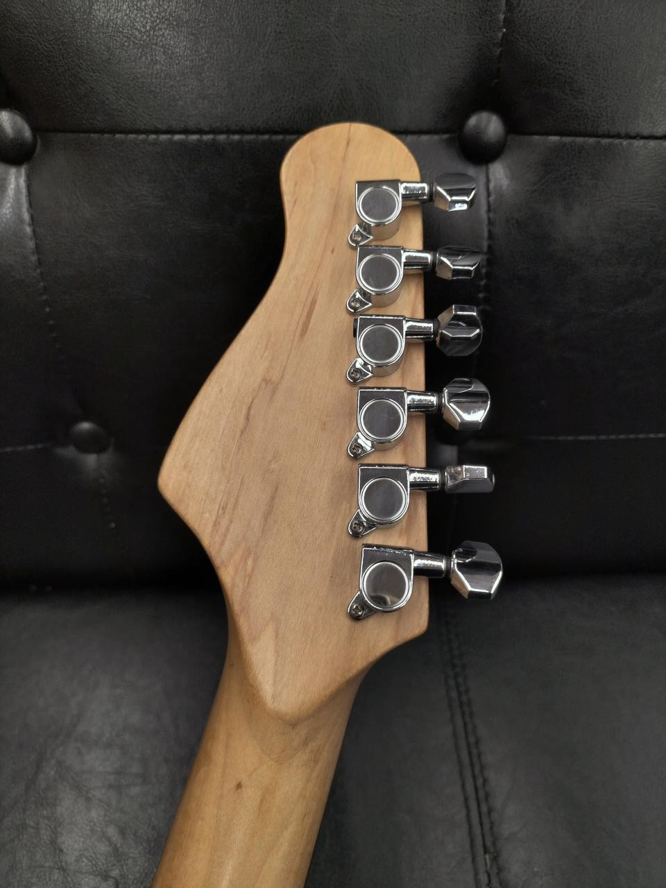 CHARVEL / GROVER JACKSON SD / DK-CU45 Electric Guitar
