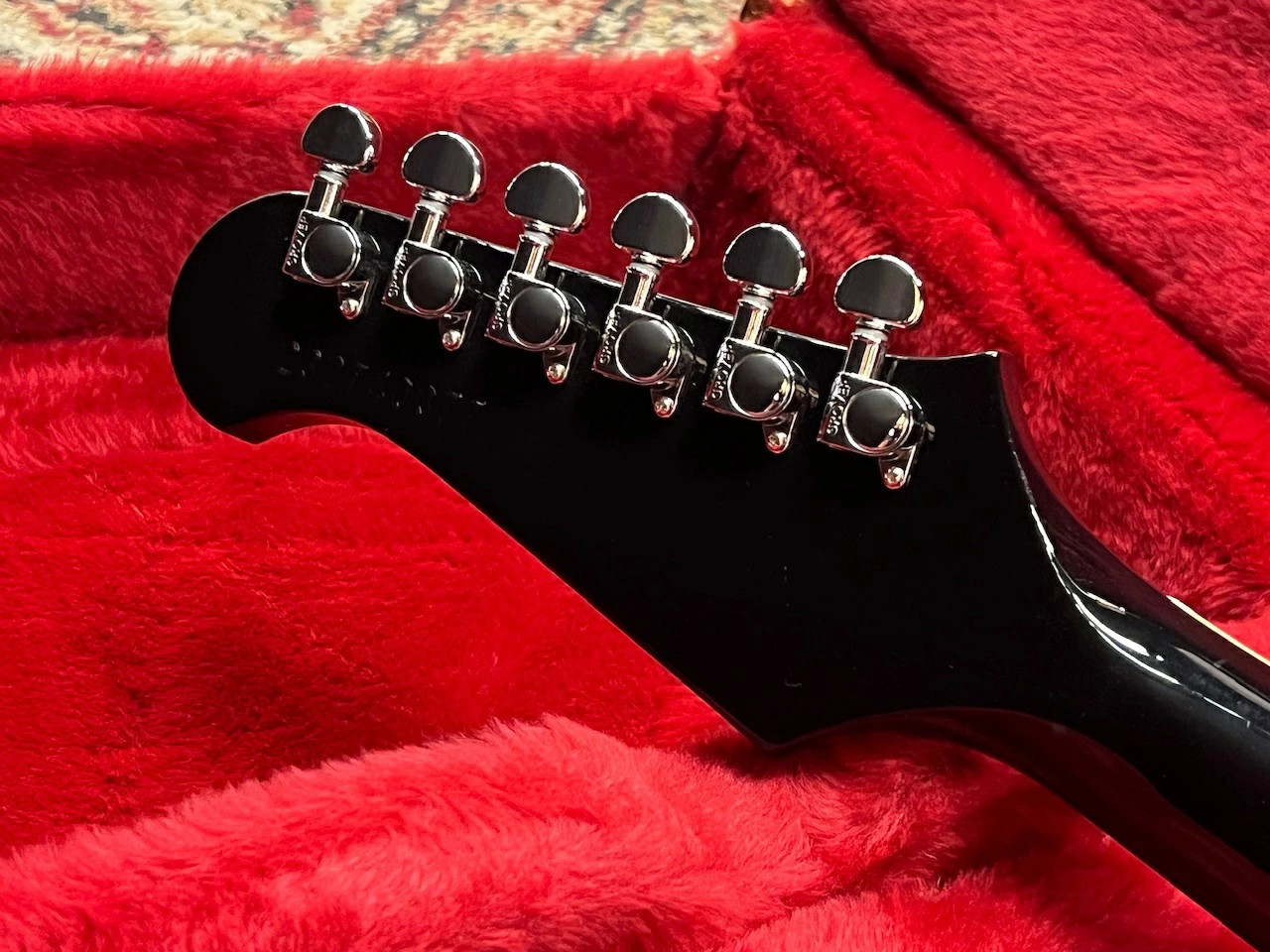 Gibson Firebird Platypus #232740077 Ebony 3.66kg Electric Guitar