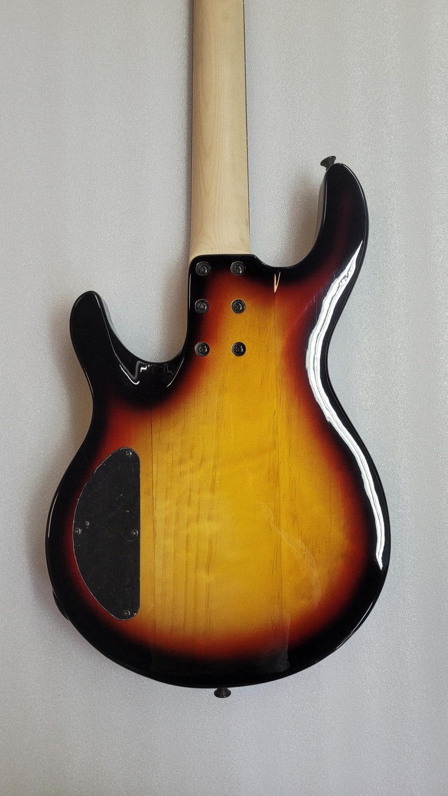 IYV IMM-305A 5 String Electric Bass, Right Full size, Sunburst