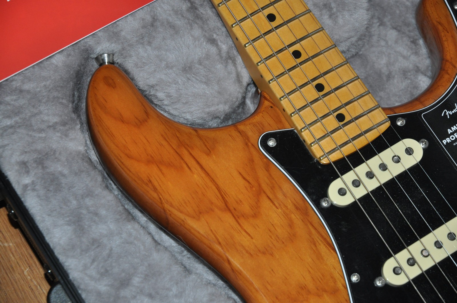 Fender American Professional II Stratocaster • Roasted Pine – Maple Neck • OHSC